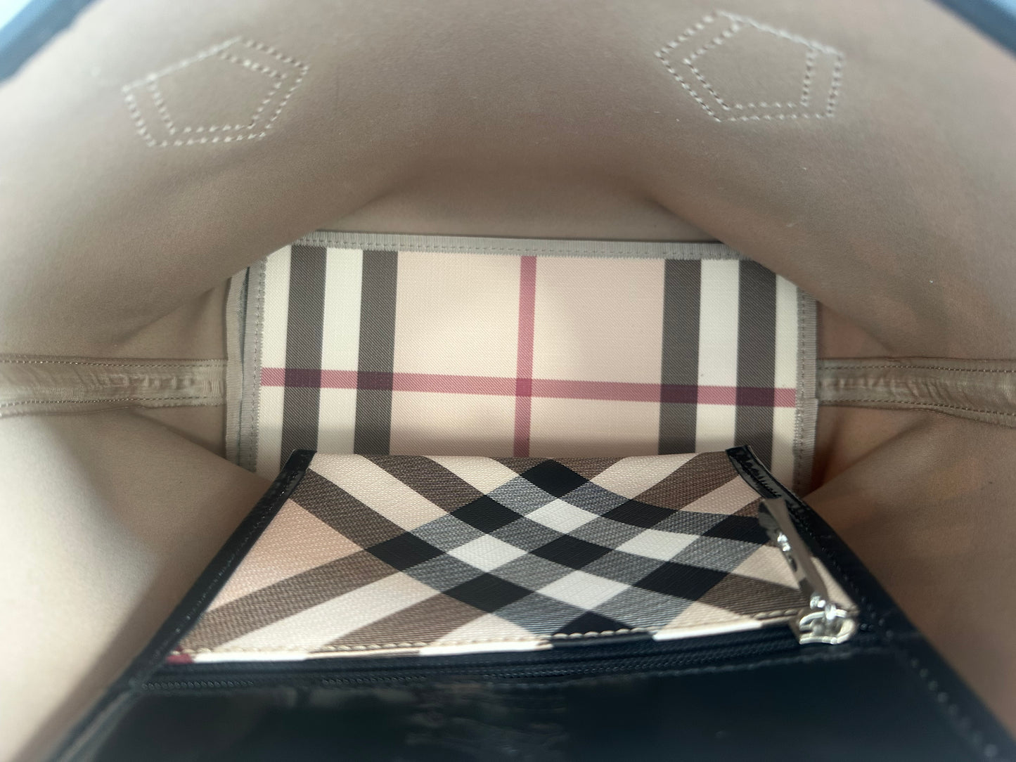 Burberry Beige