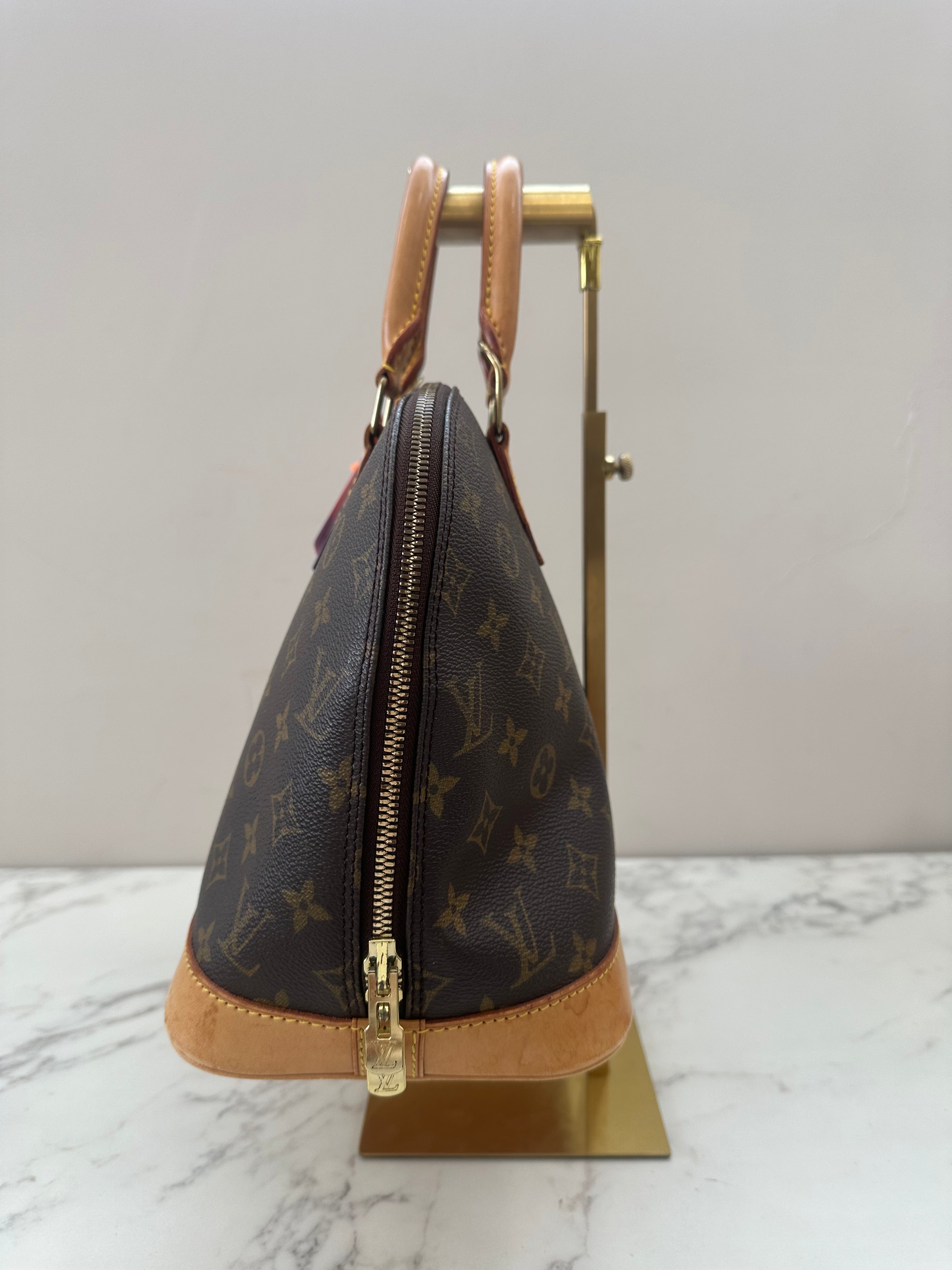 Louis Vuitton Alma