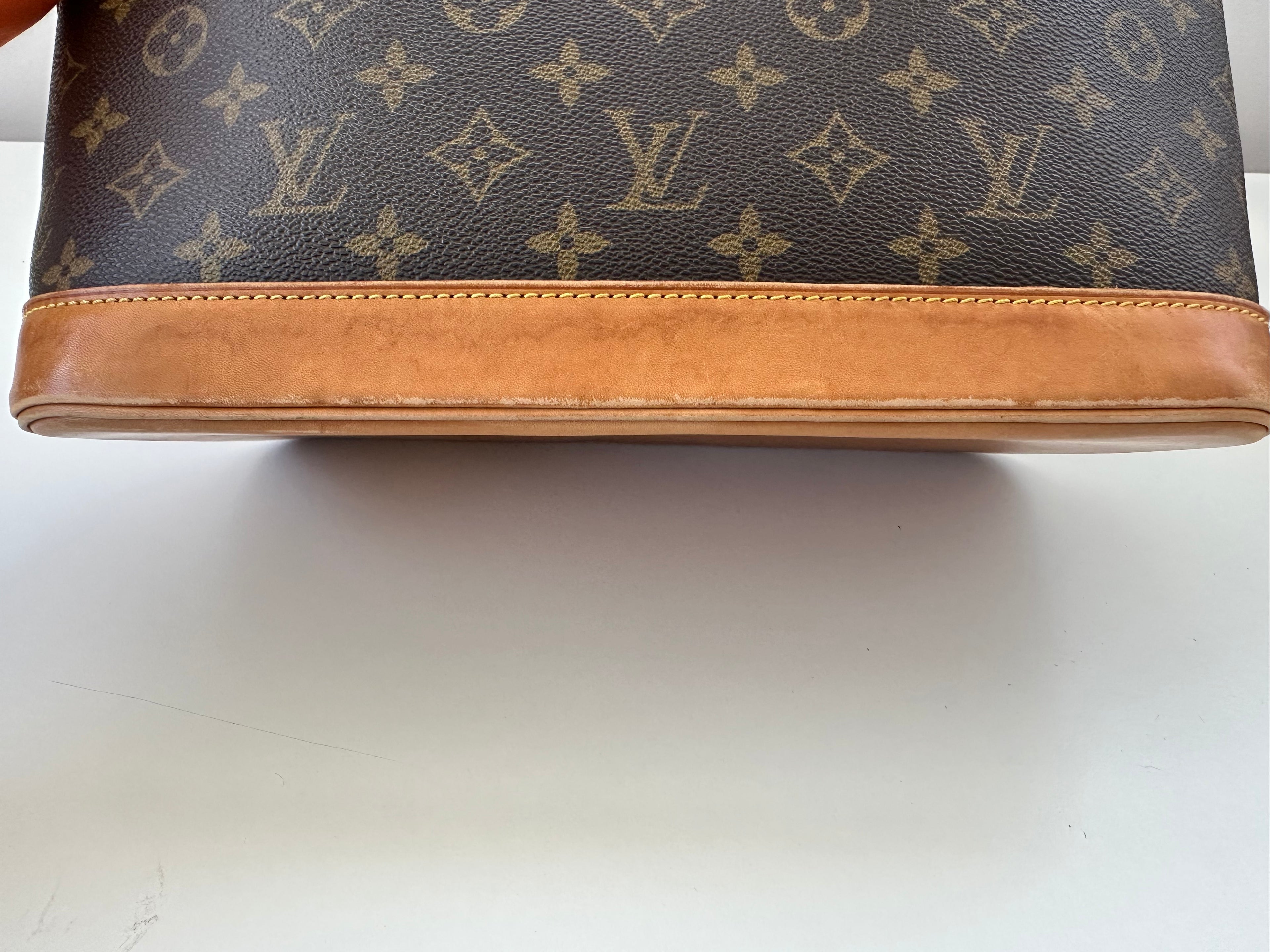 Louis Vuitton Alma