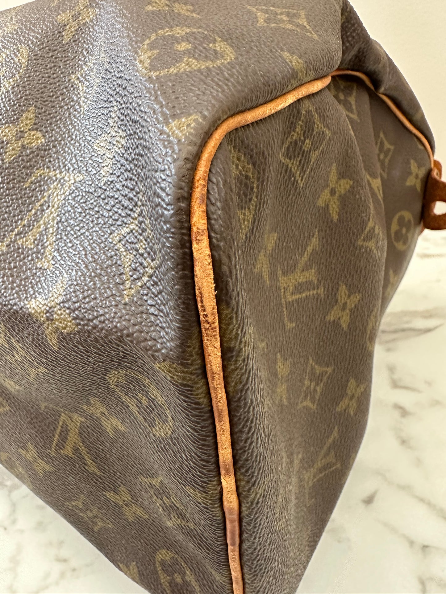 Louis Vuitton Speedy 35