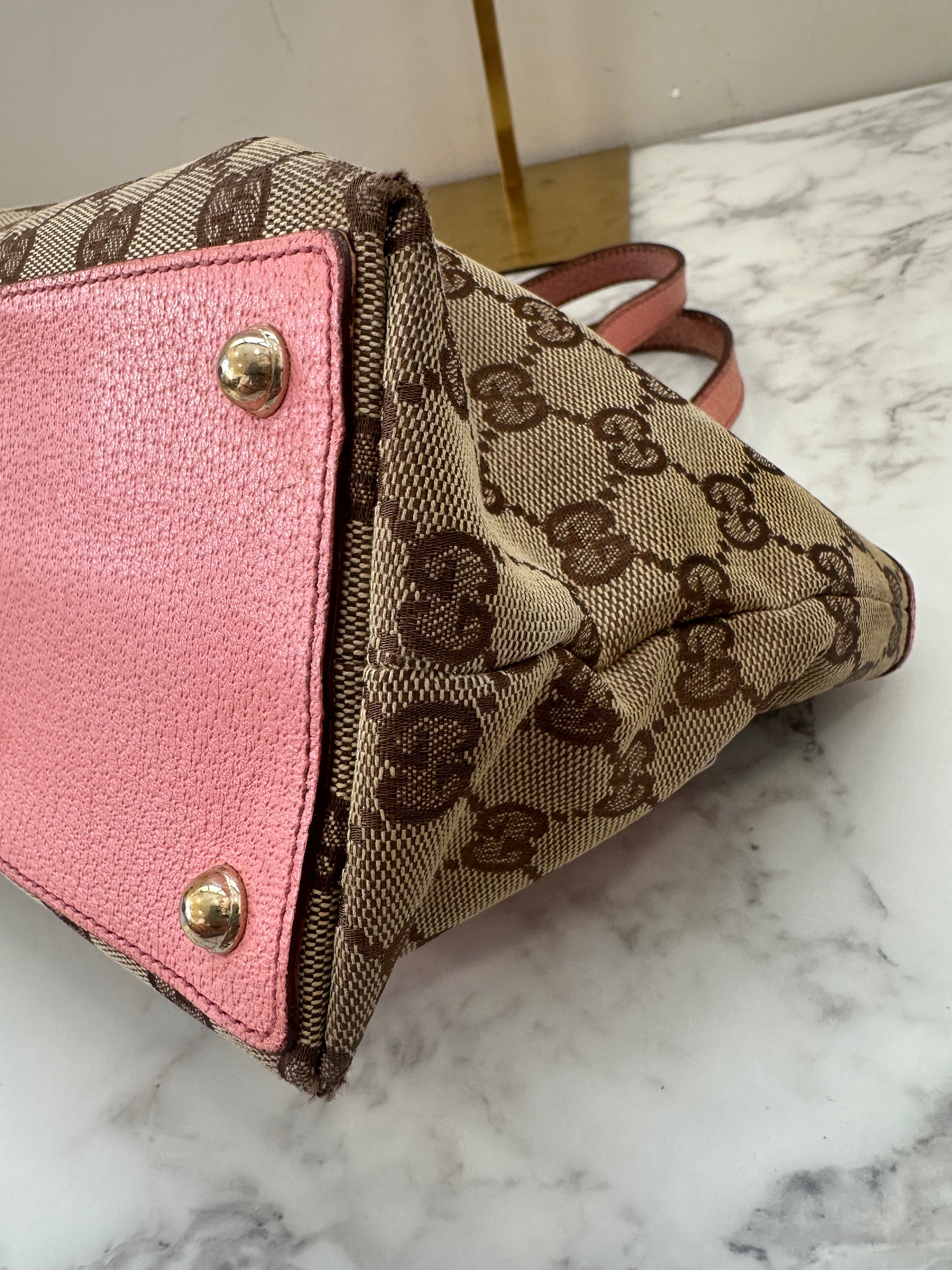 Gucci GG Canvas Pink