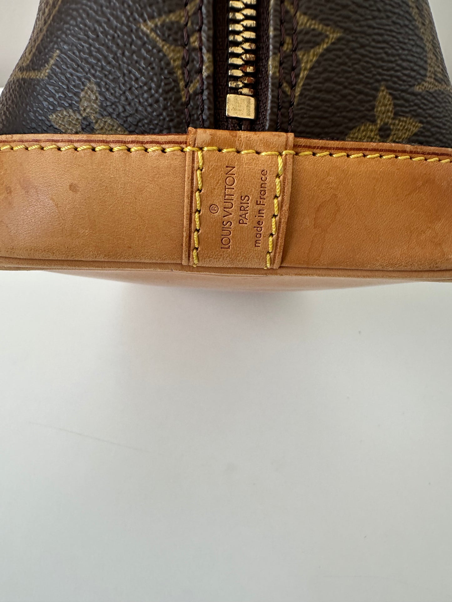 Louis Vuitton Alma