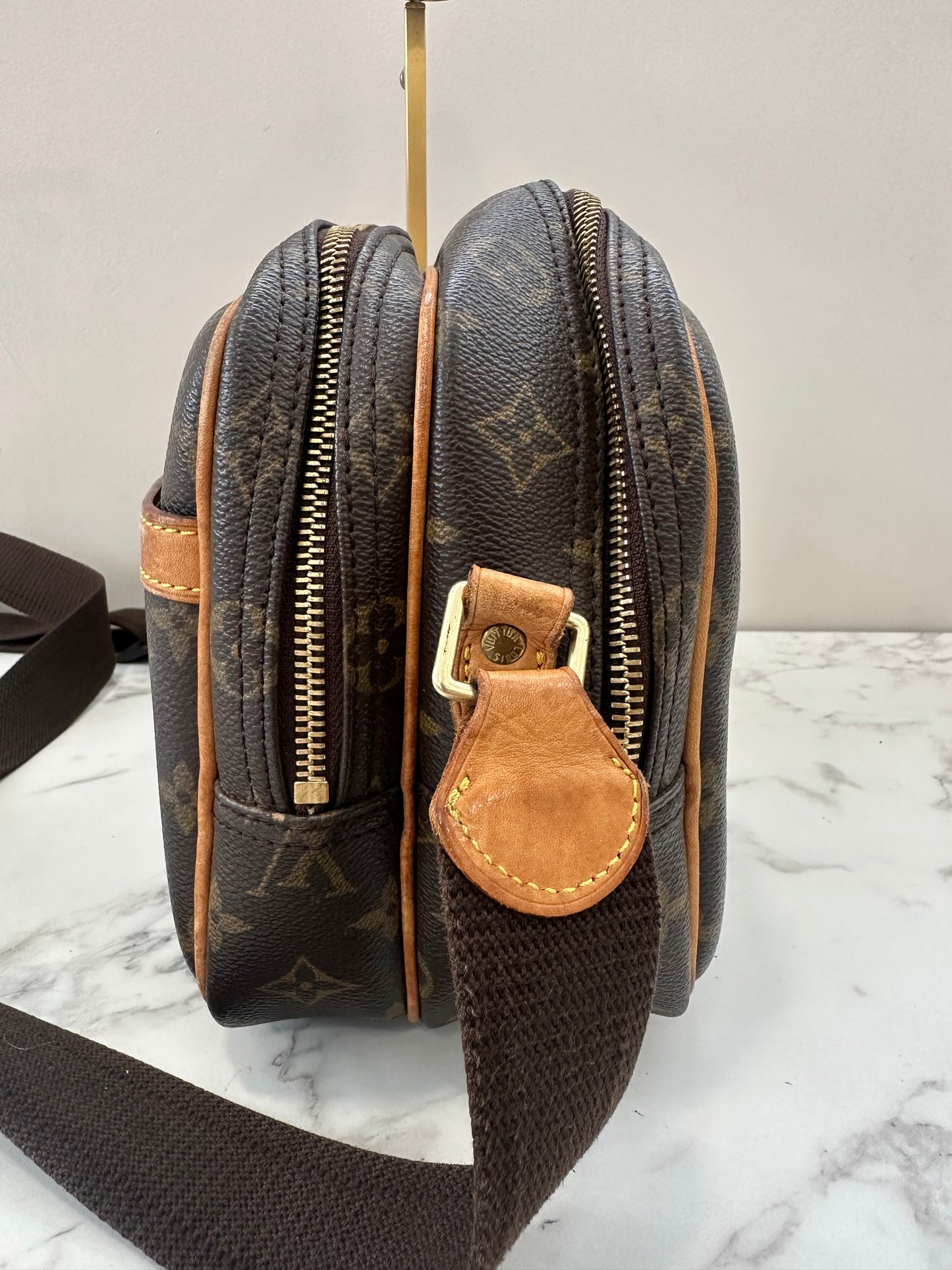 Louis Vuitton Reporter PM