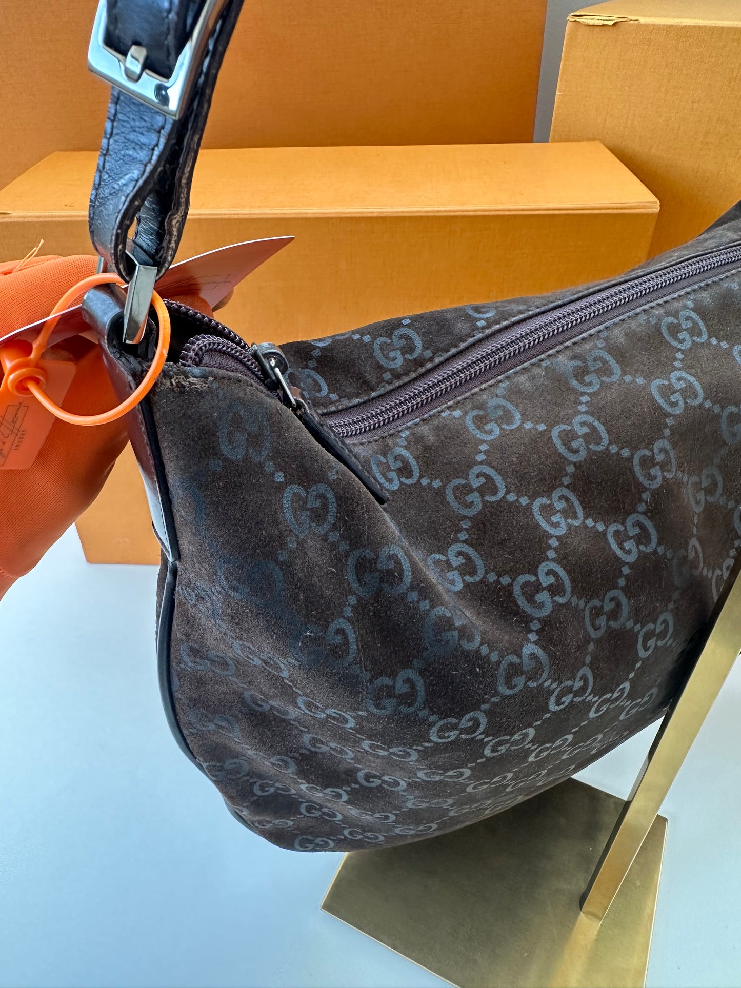 Gucci Suede Dark