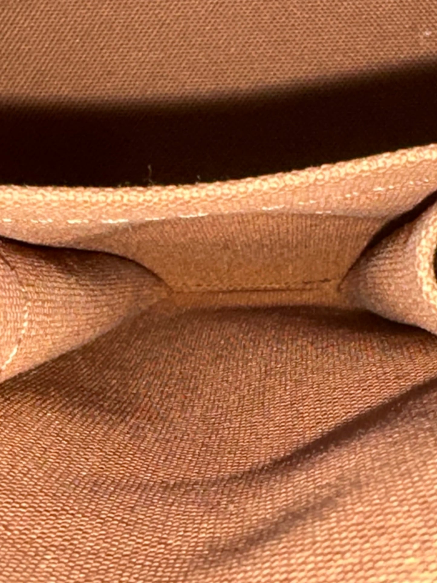 Louis Vuitton Alma