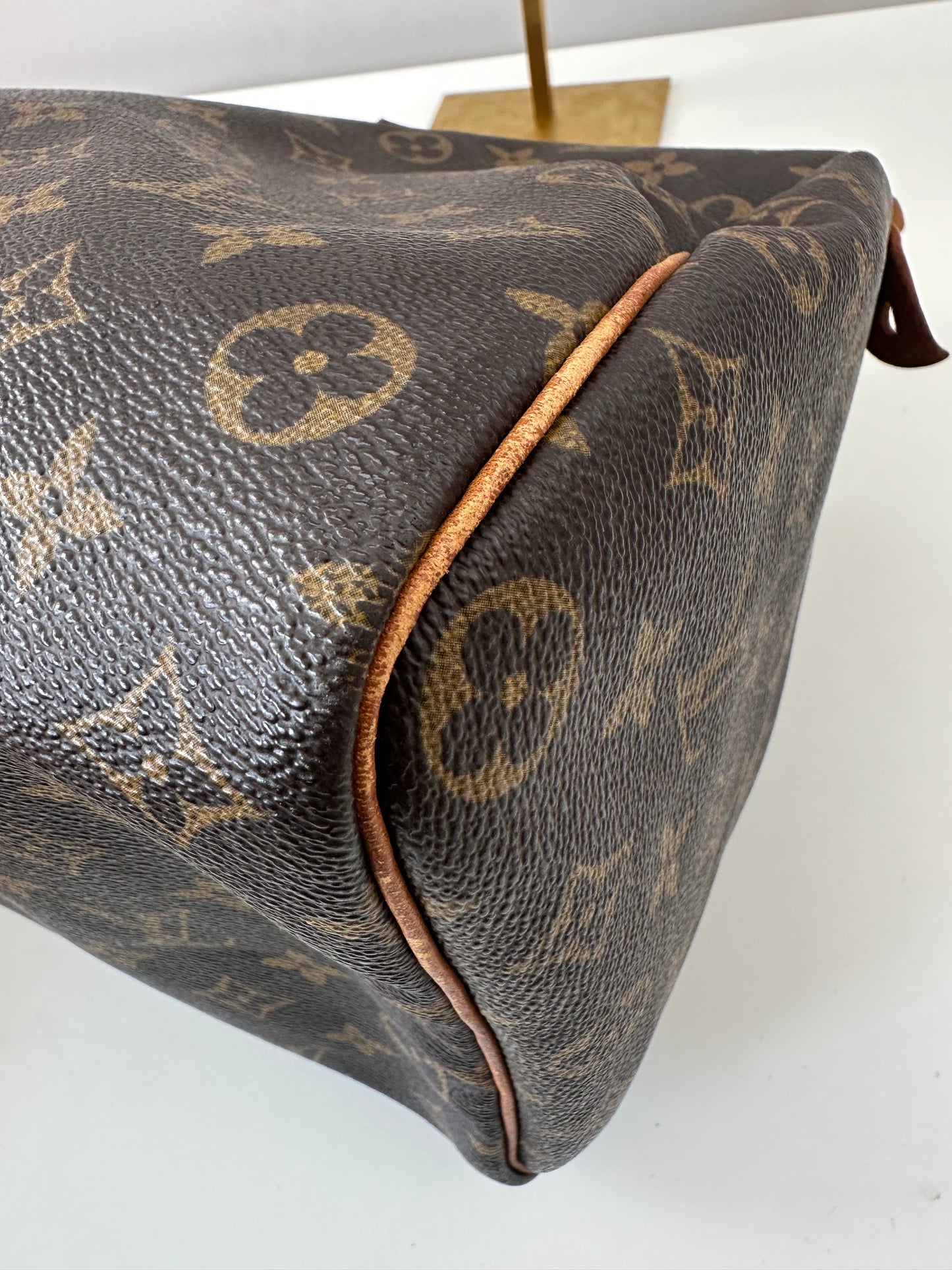 Louis Vuitton Speedy 35