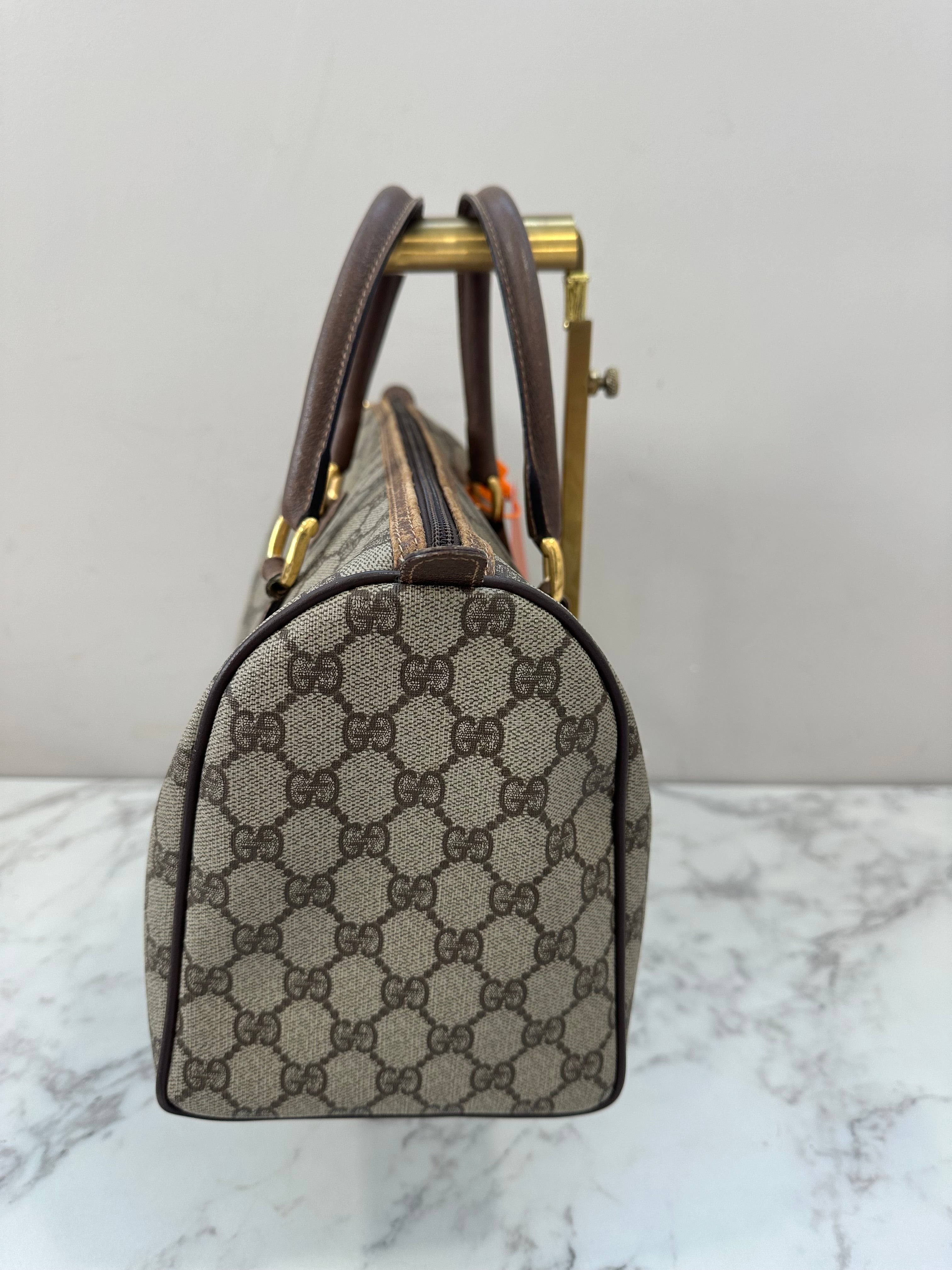 Gucci Bauletto Supreme