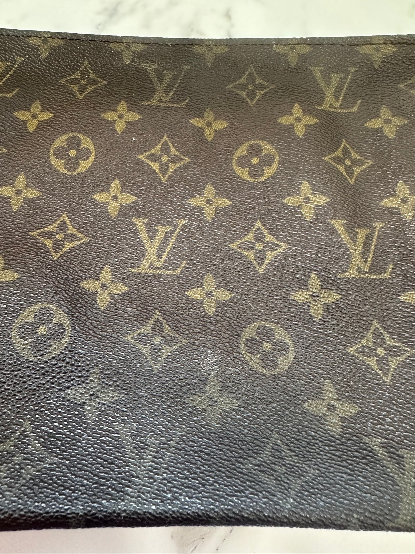Louis Vuitton Toilette 26