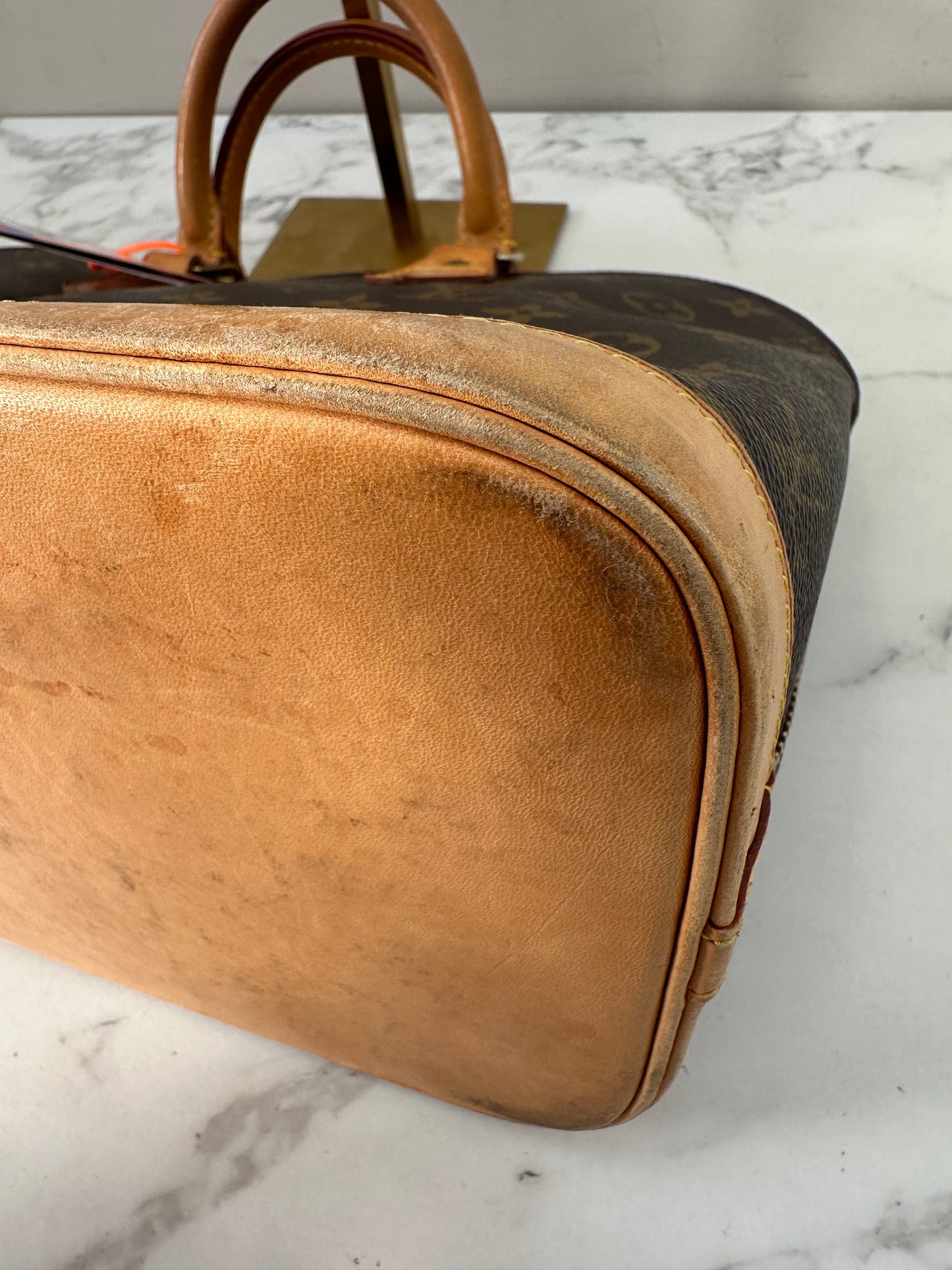 Louis Vuitton Alma