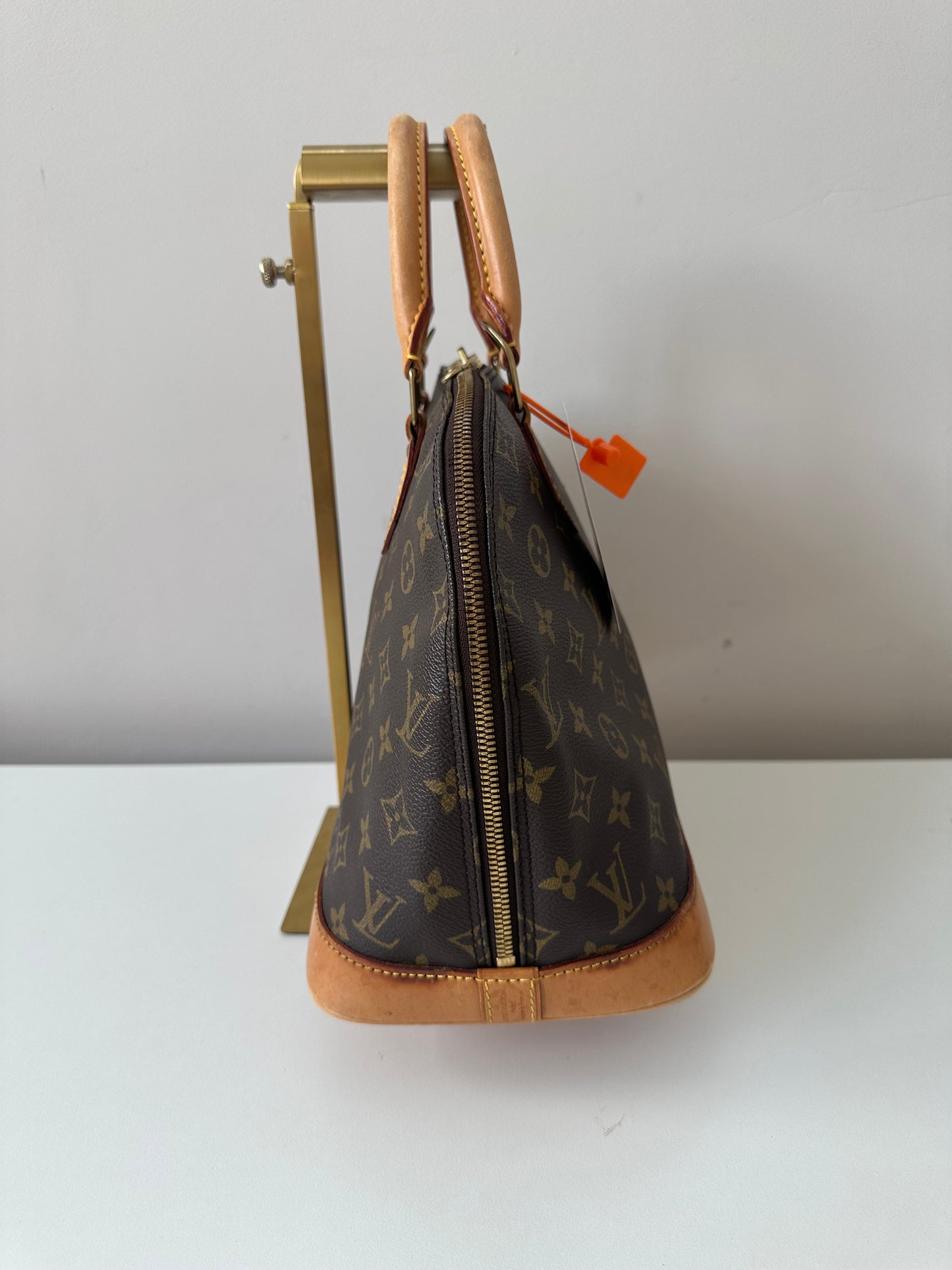 Louis Vuitton Alma