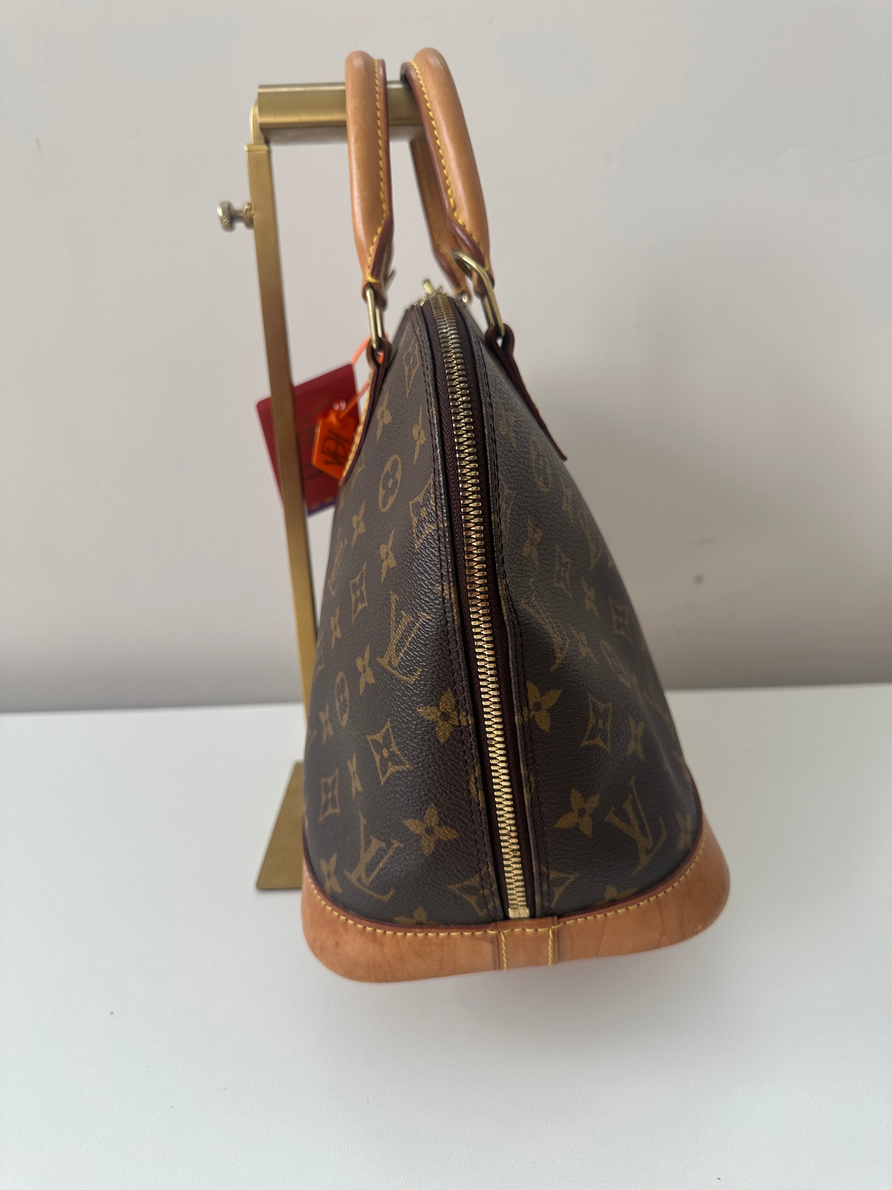Louis Vuitton Alma