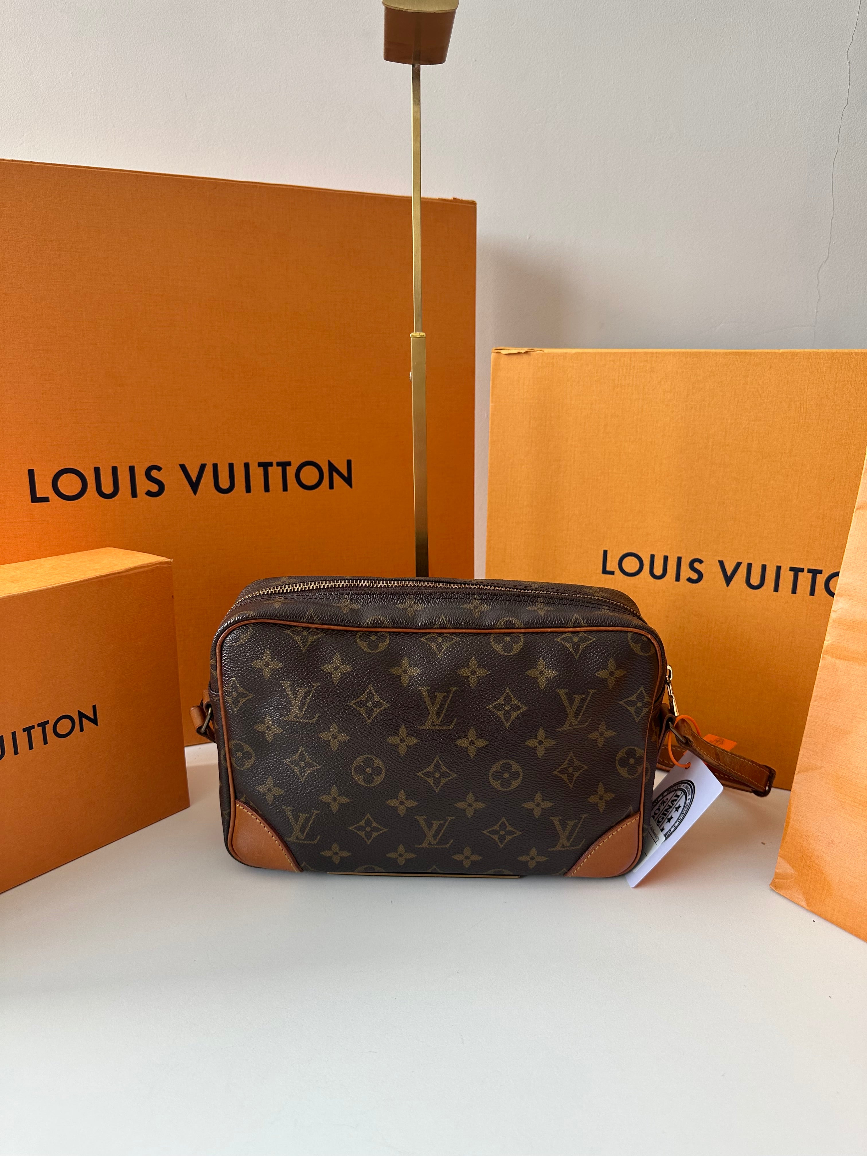 Louis Vuitton Trocadero 27