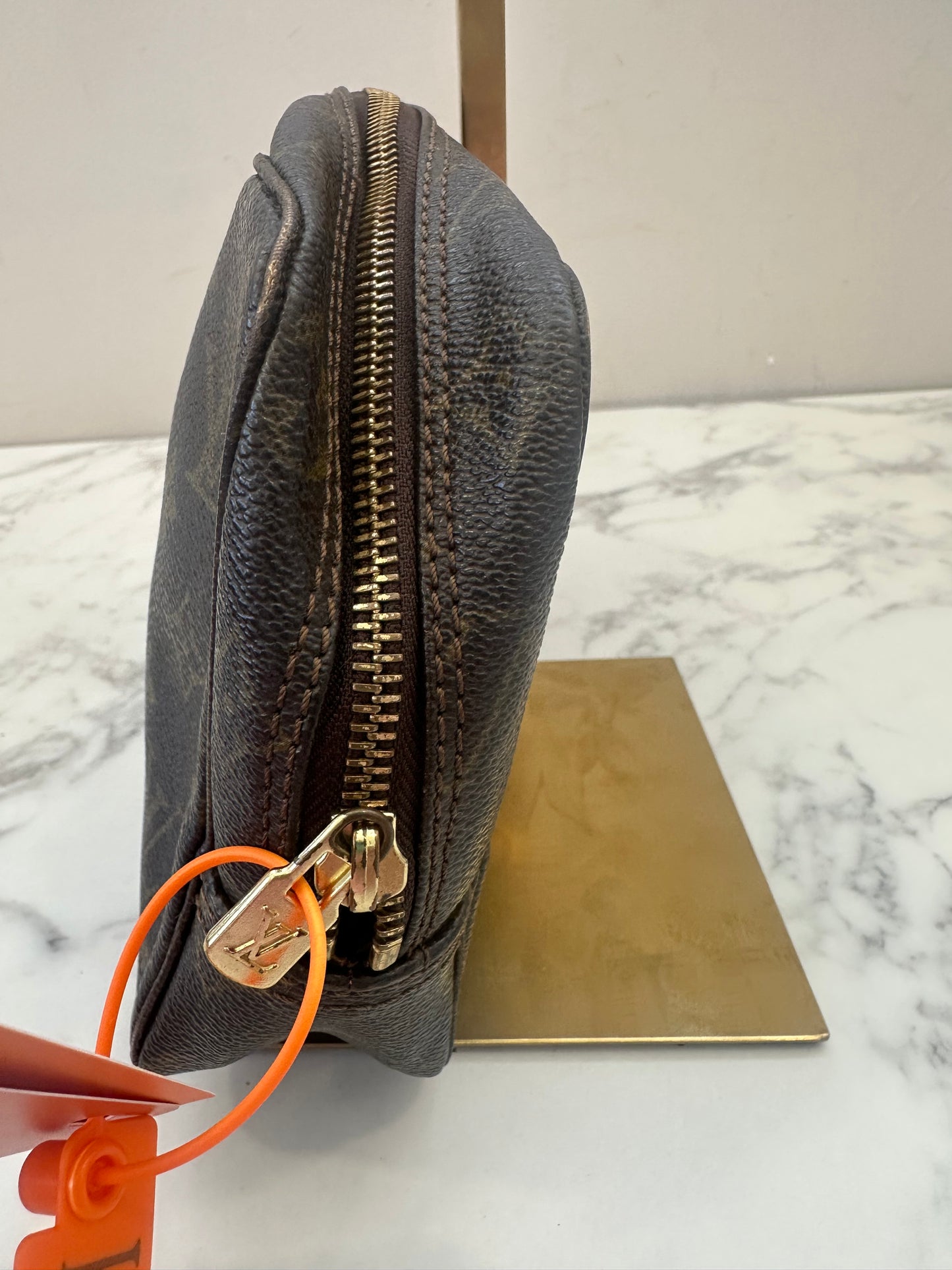 Louis Vuitton Trousse Toilette 23
