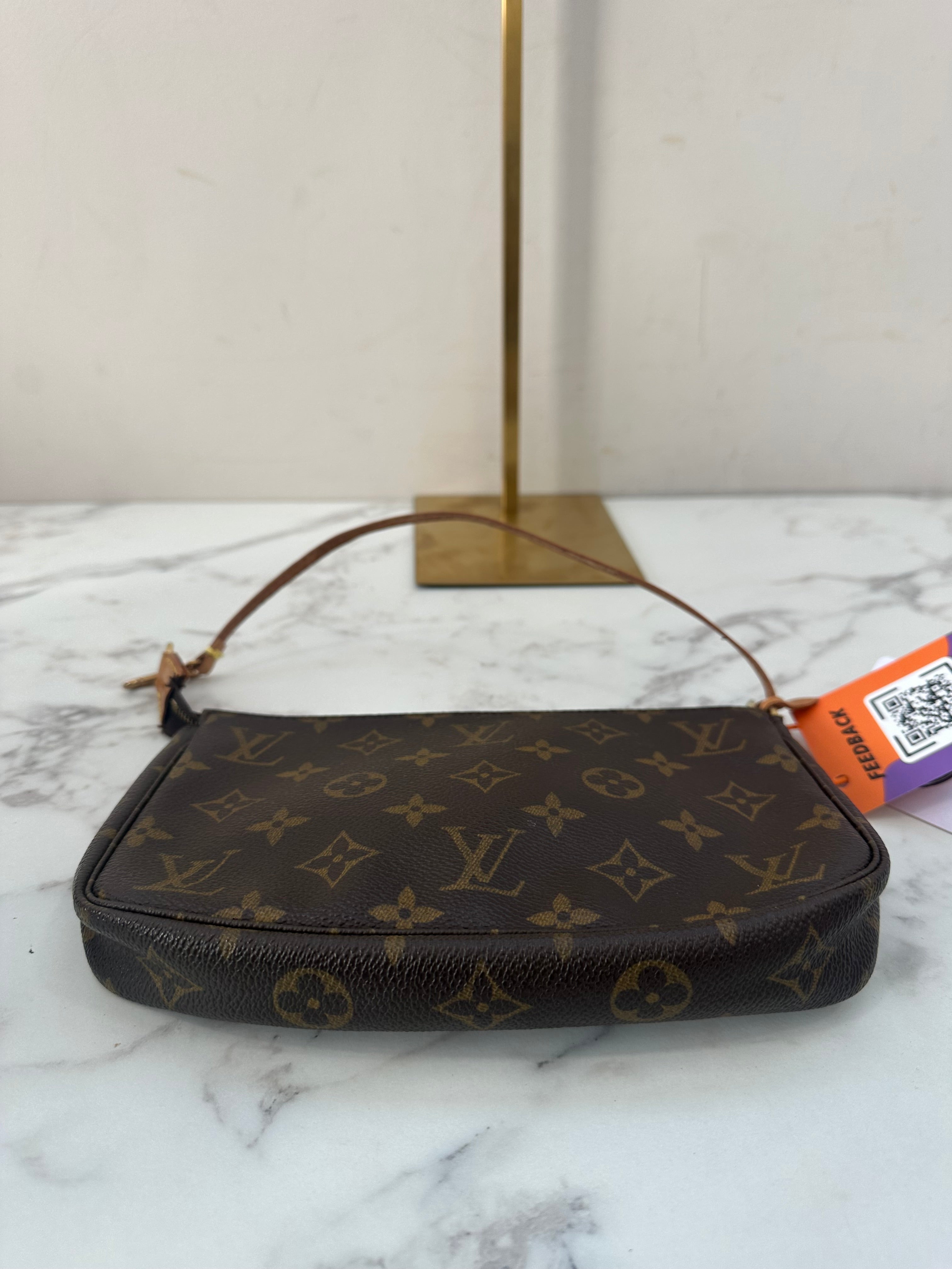 Louis Vuitton Pochette Accessoires