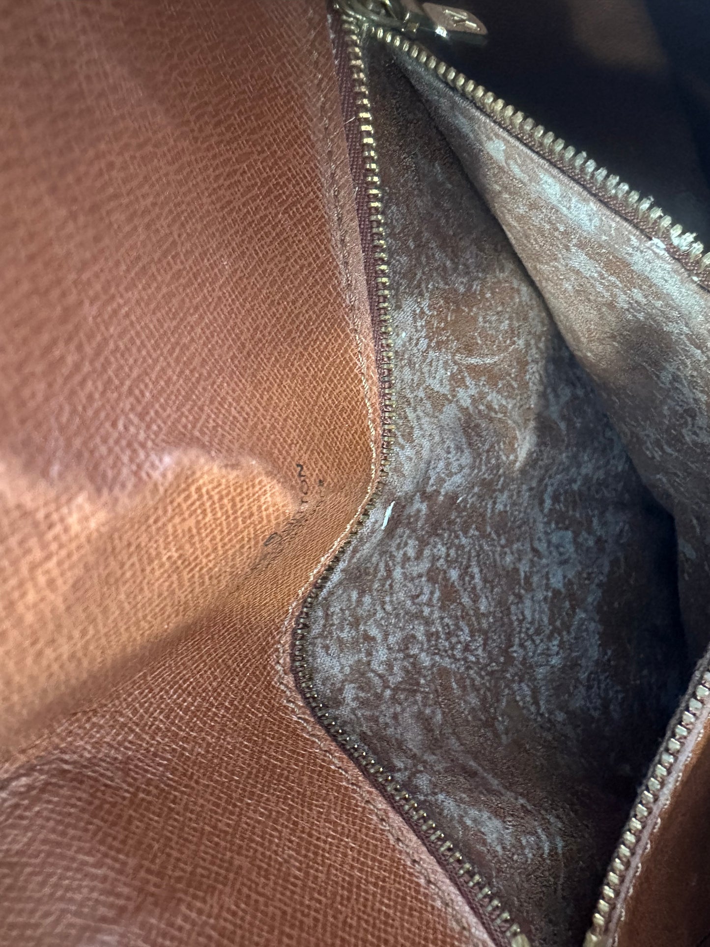 Louis Vuitton Saint Cloud GM