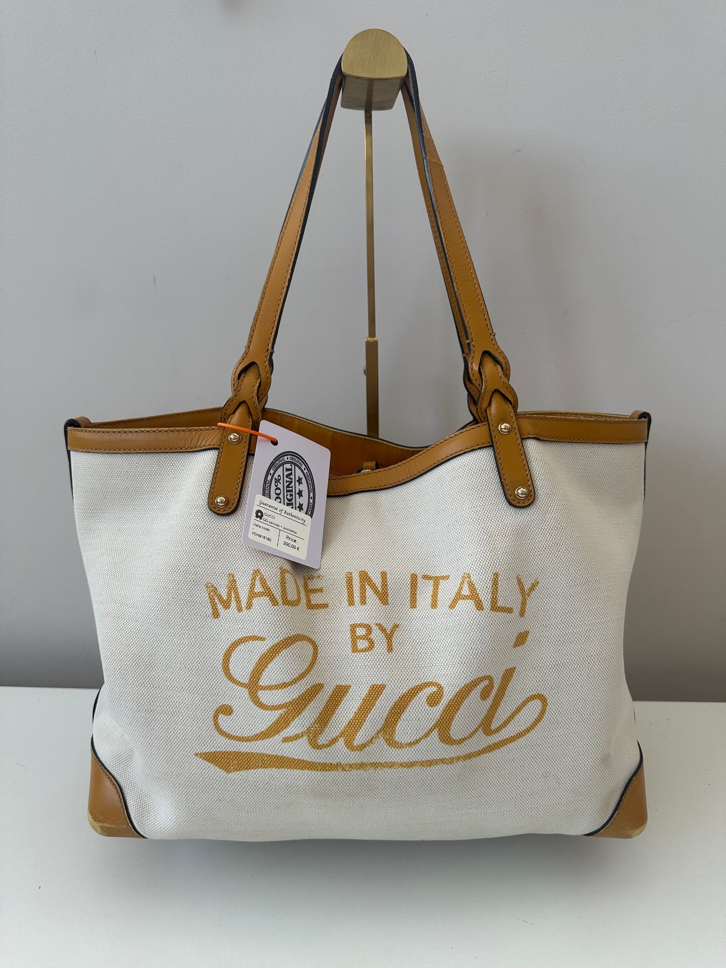 Gucci GG Canvas +pochette