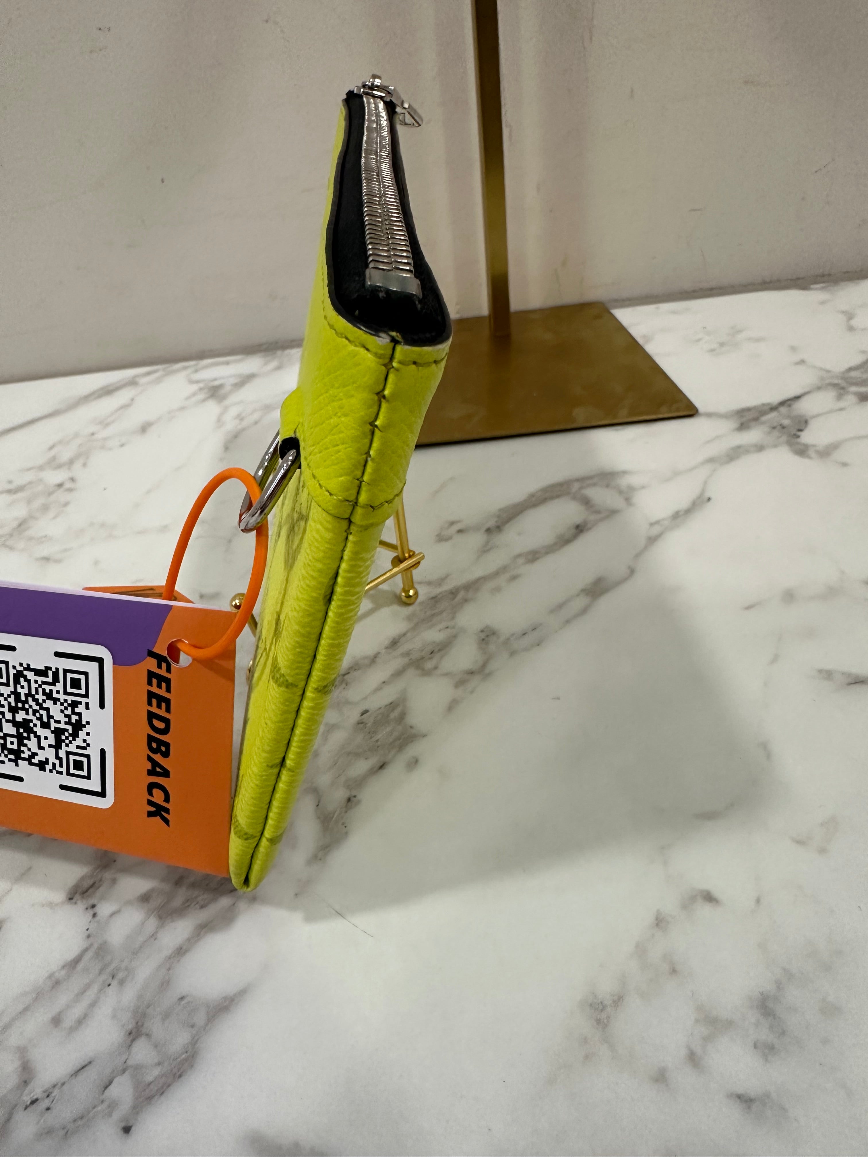 Louis Vuitton Discovery Pochette Fluo