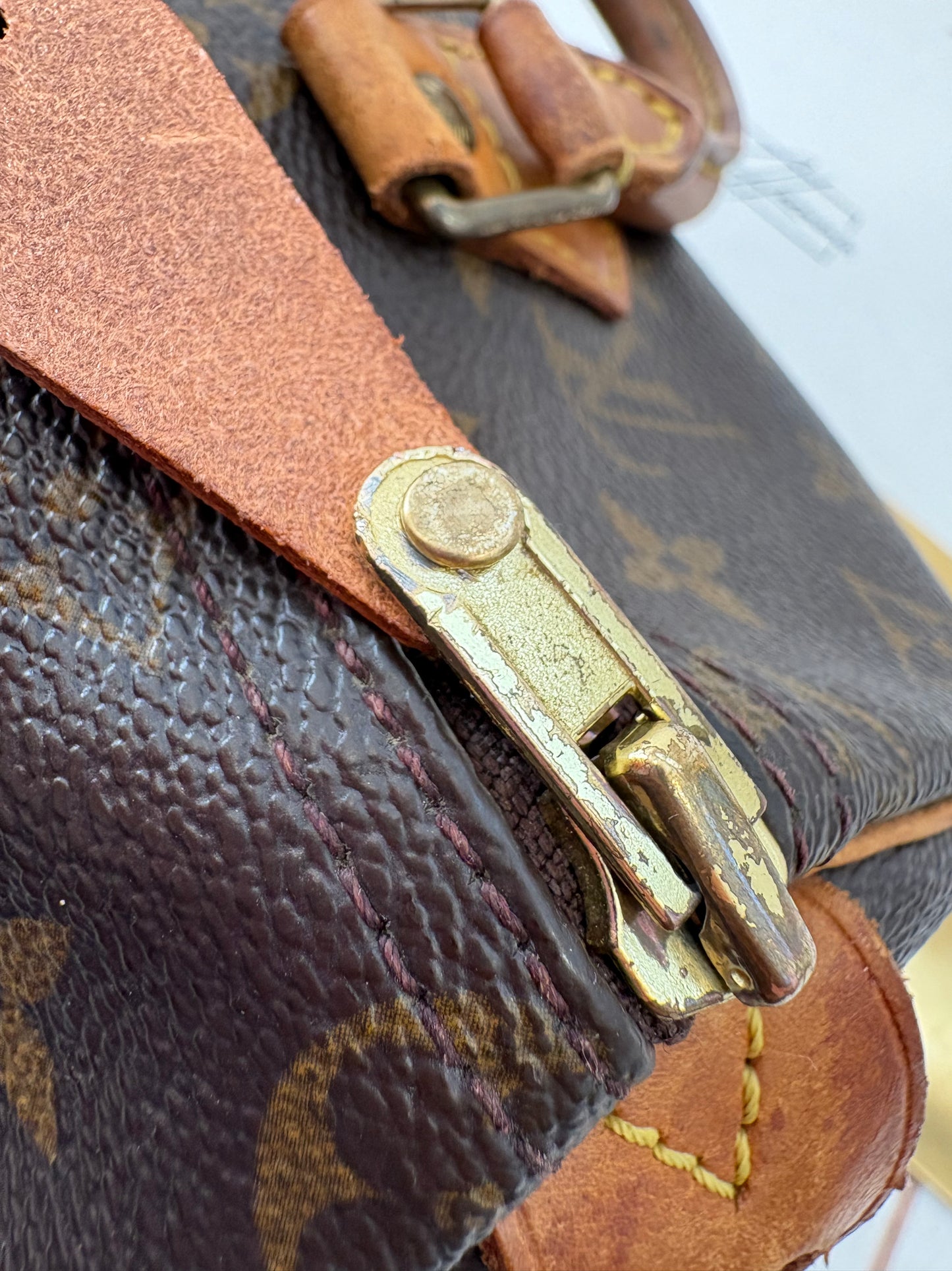 017738 - Louis Vuitton Speedy 25