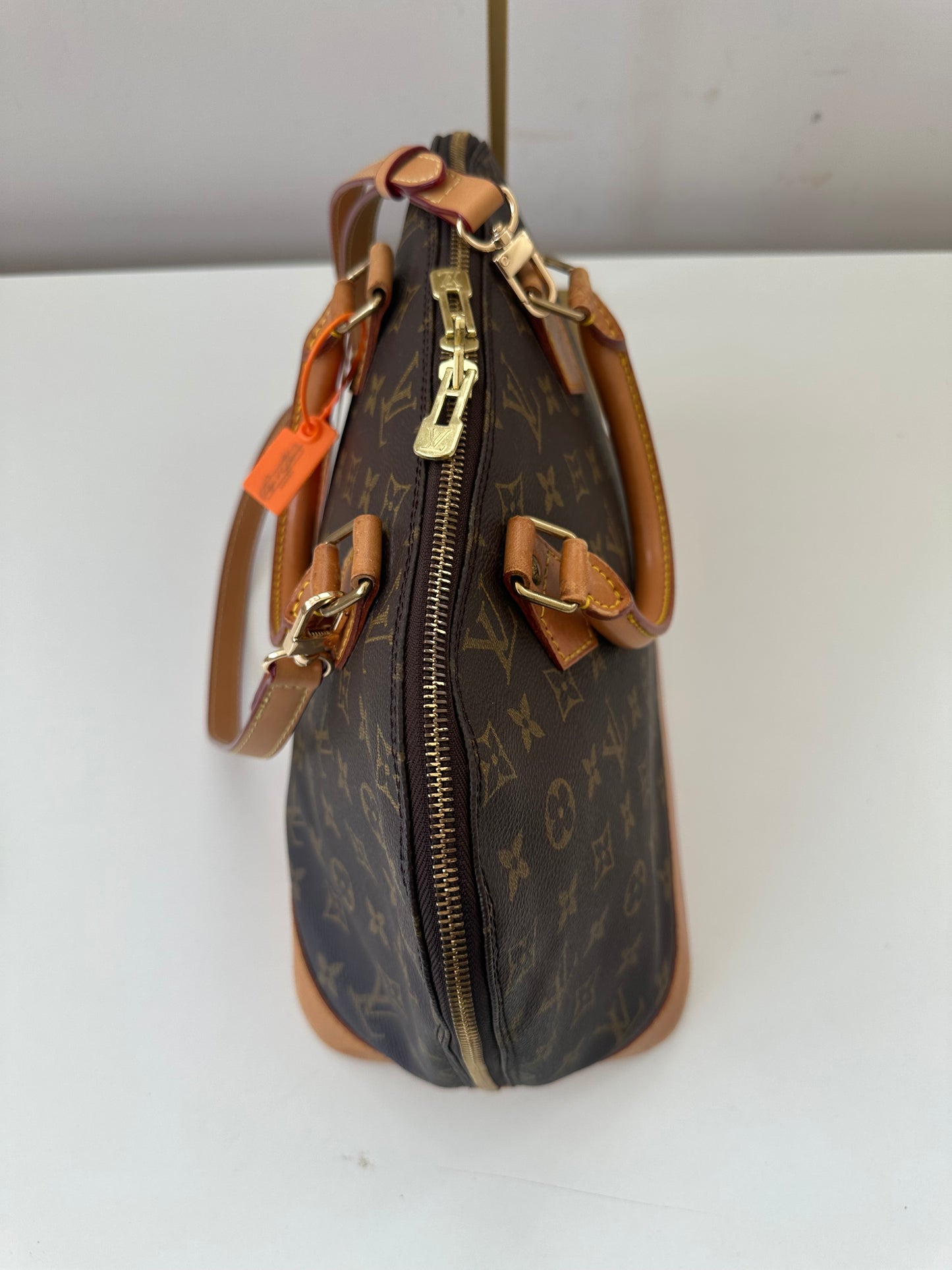 Louis Vuitton Alma