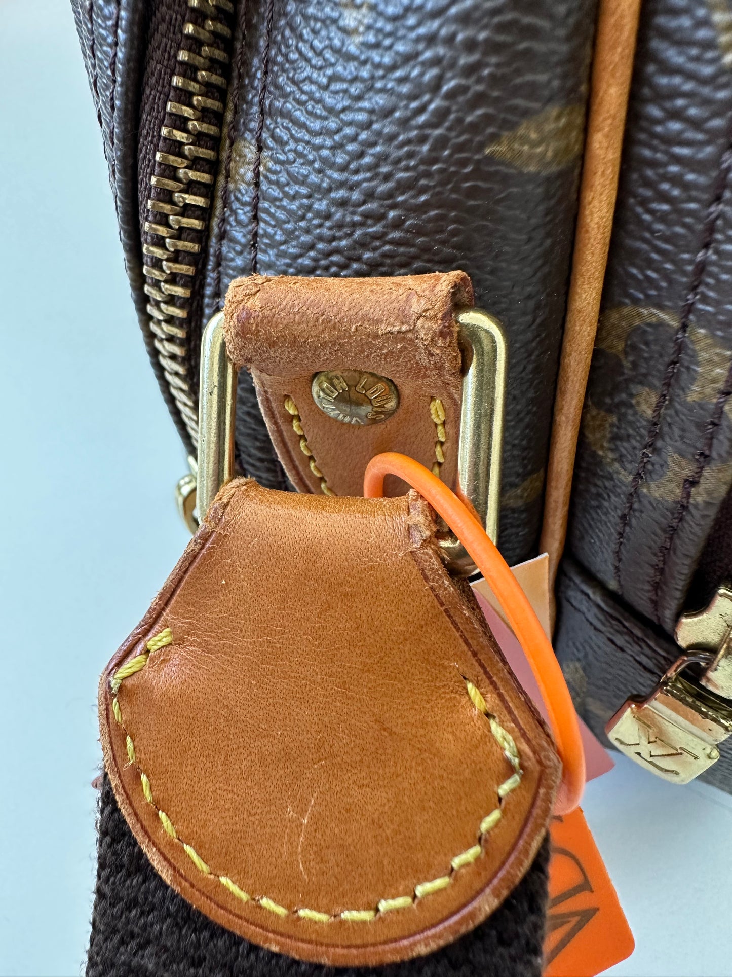 Louis Vuitton Reporter PM