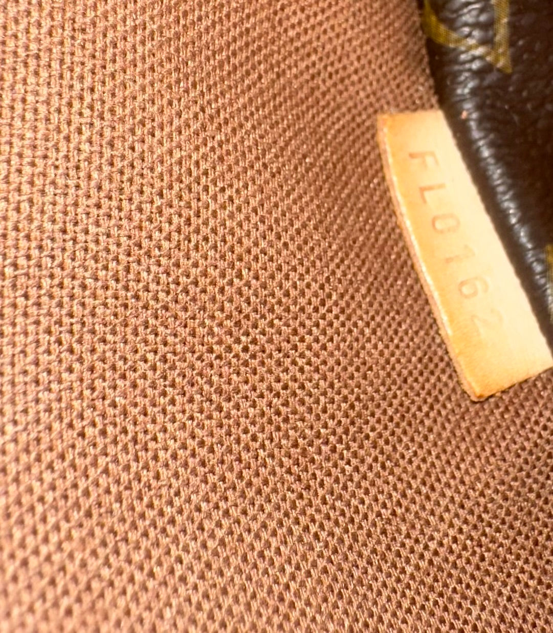Louis Vuitton Totally PM