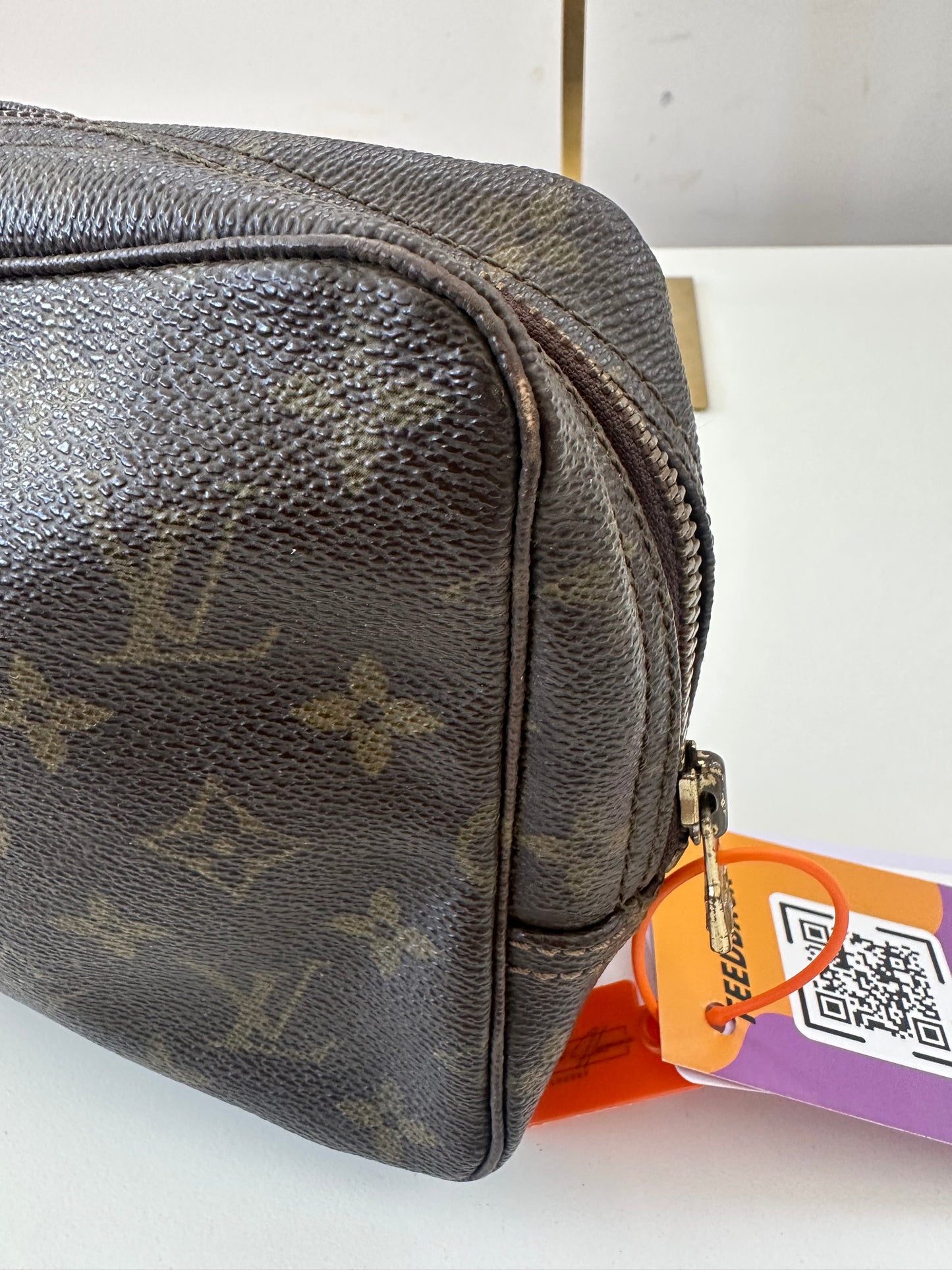 Louis Vuitton Trousse 23