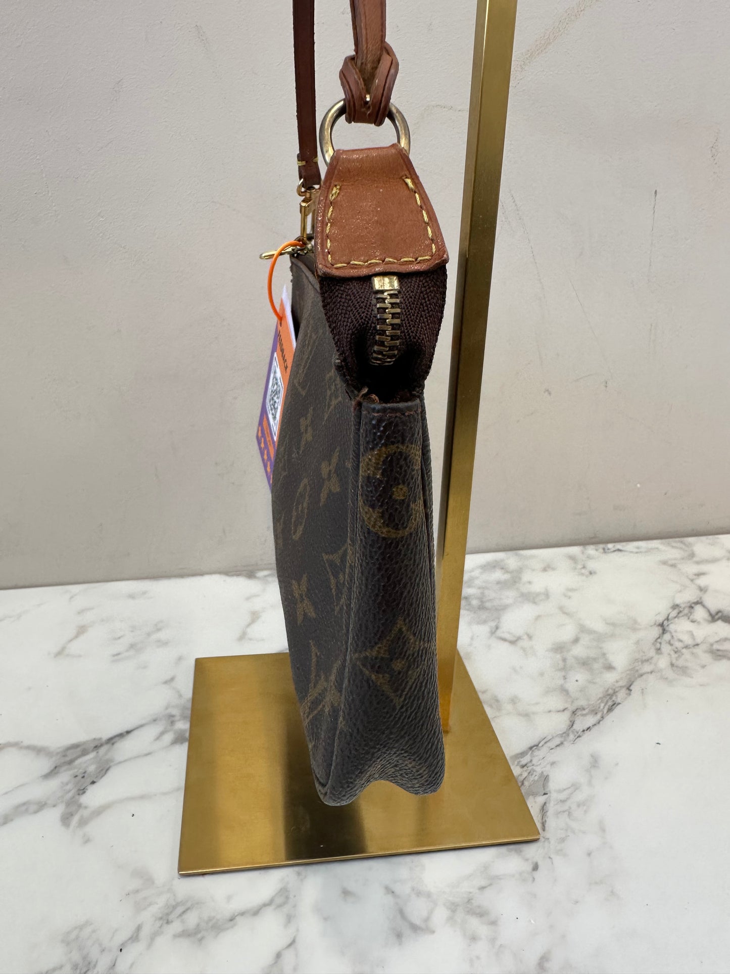 Louis Vuitton Pochette