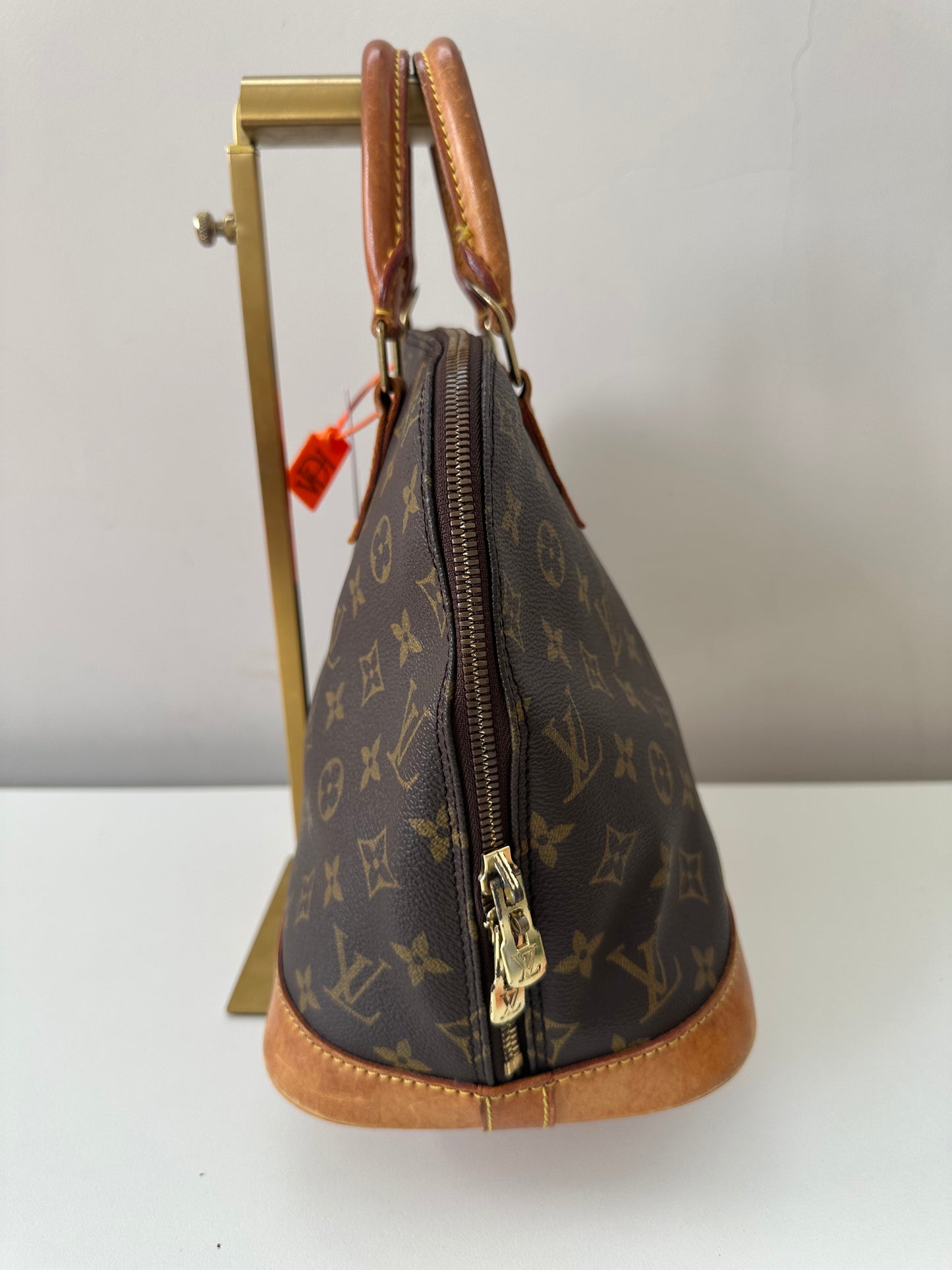 Louis Vuitton Alma