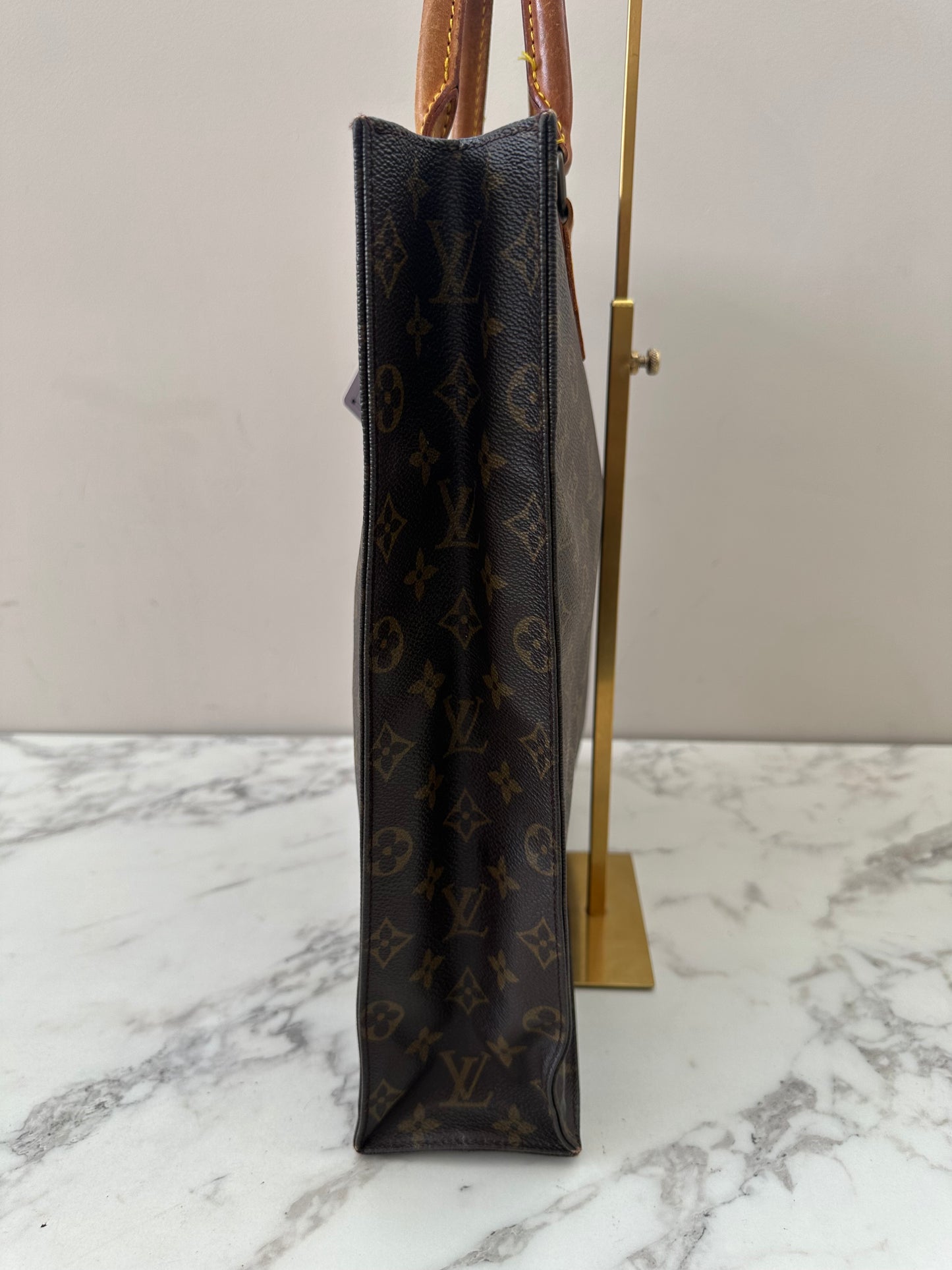 Louis Vuitton Sac Plat