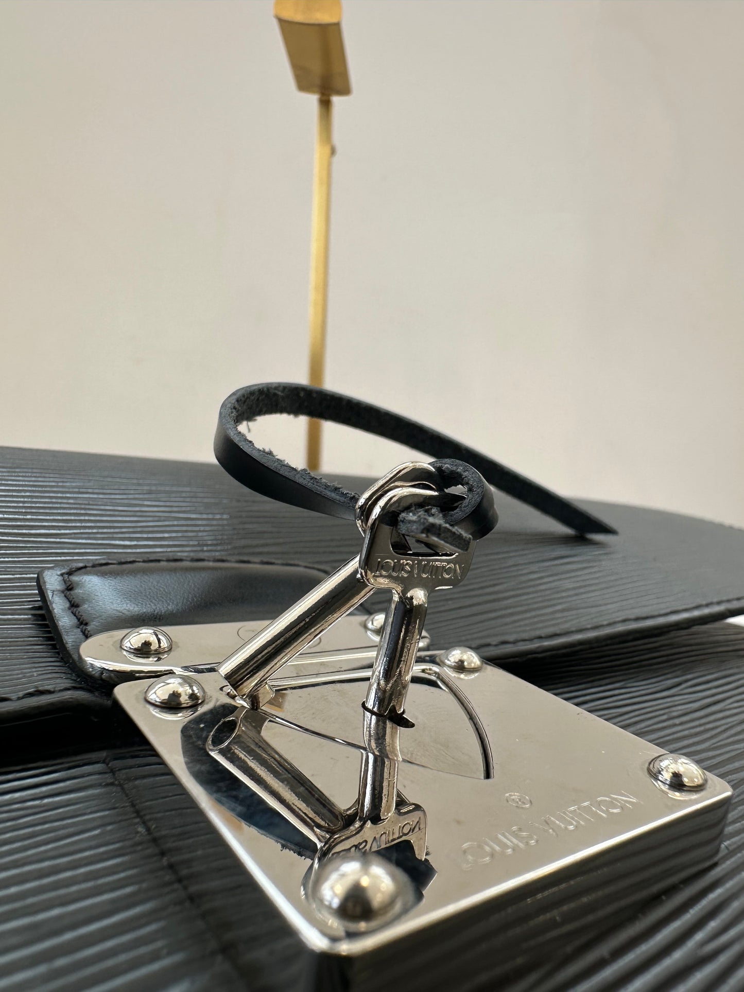 Louis Vuitton Serviette Black Epi