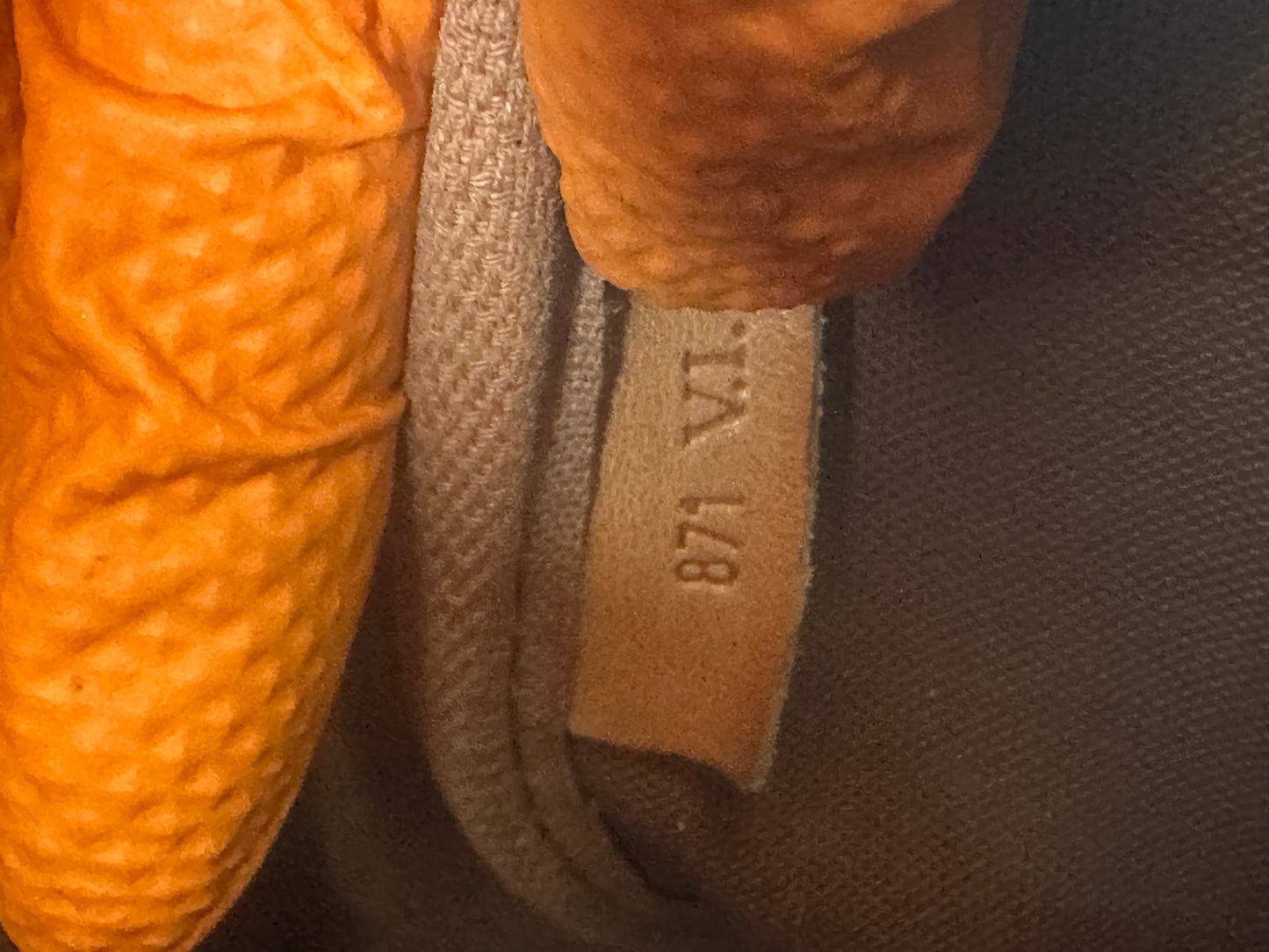 Louis Vuitton Saumur35