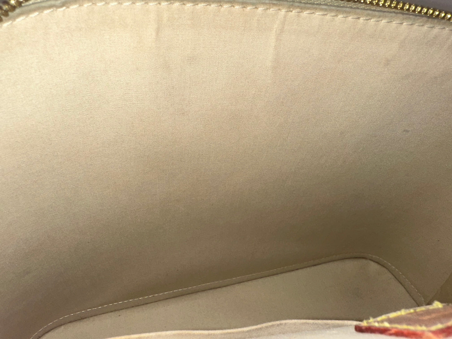 Louis Vuitton Vernis Avorio
