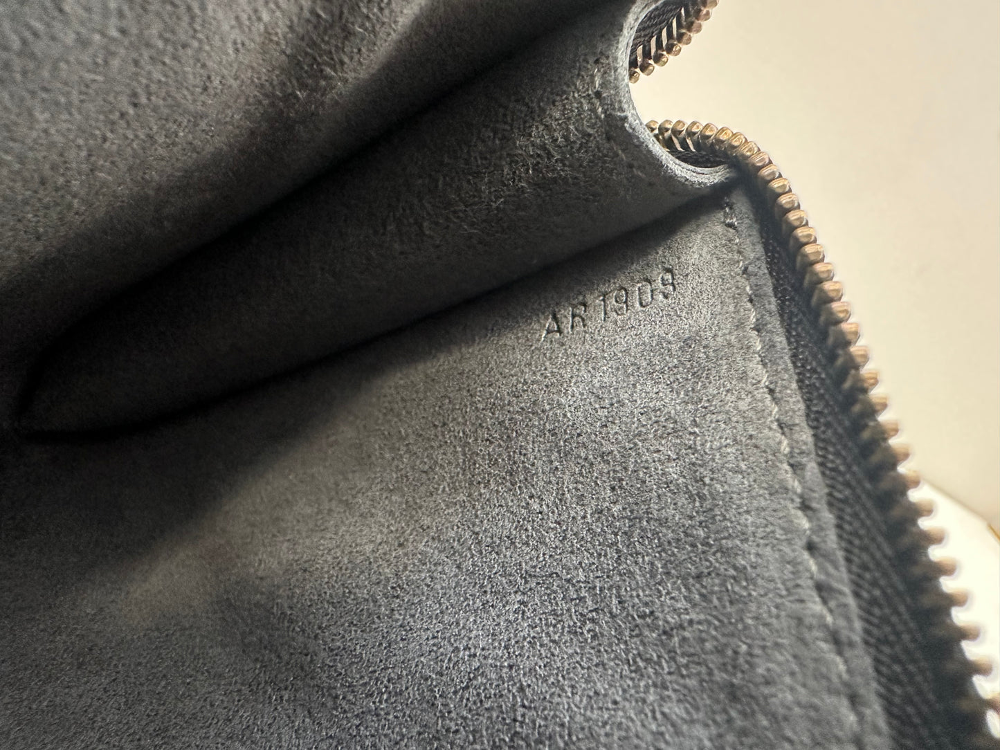 Louis Vuitton Pochette Epi Black