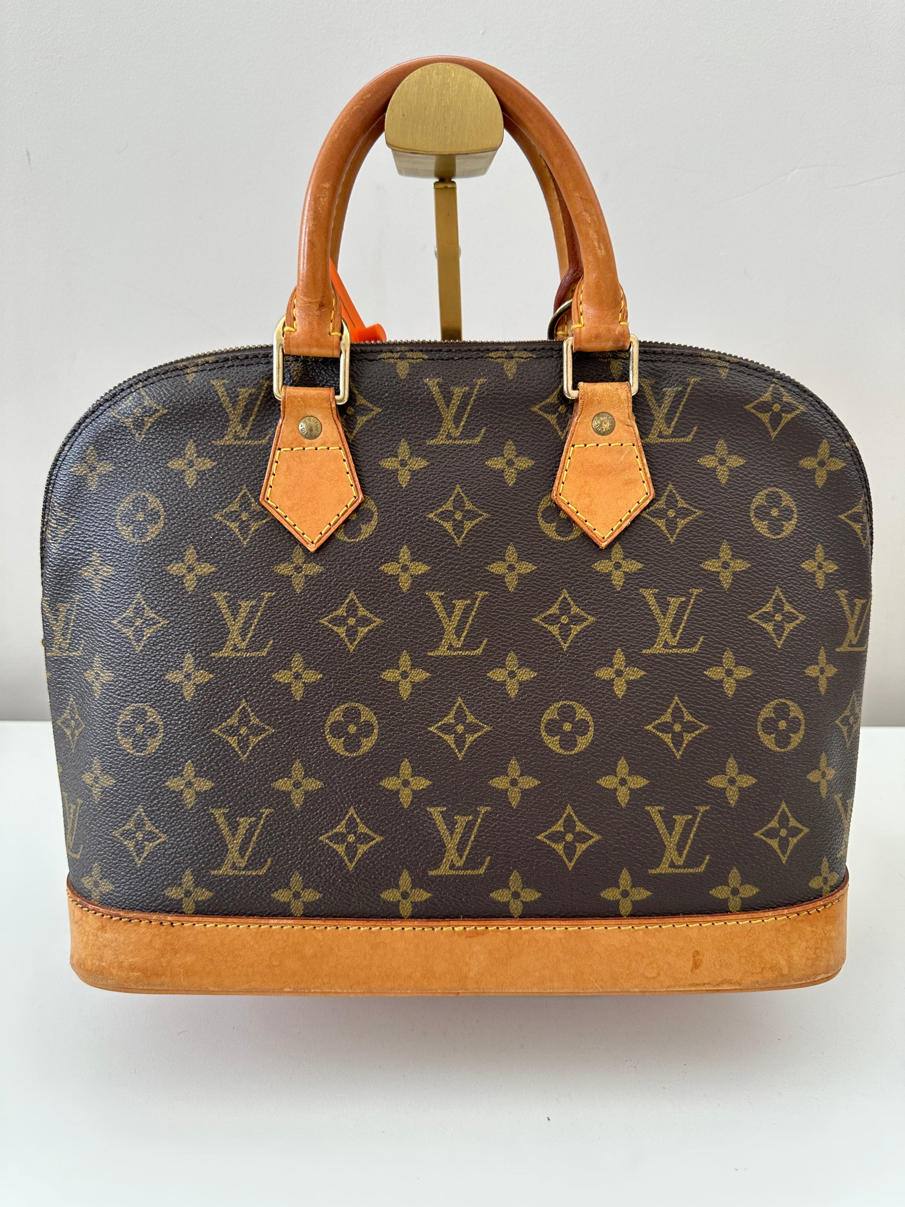 Louis Vuitton Alma