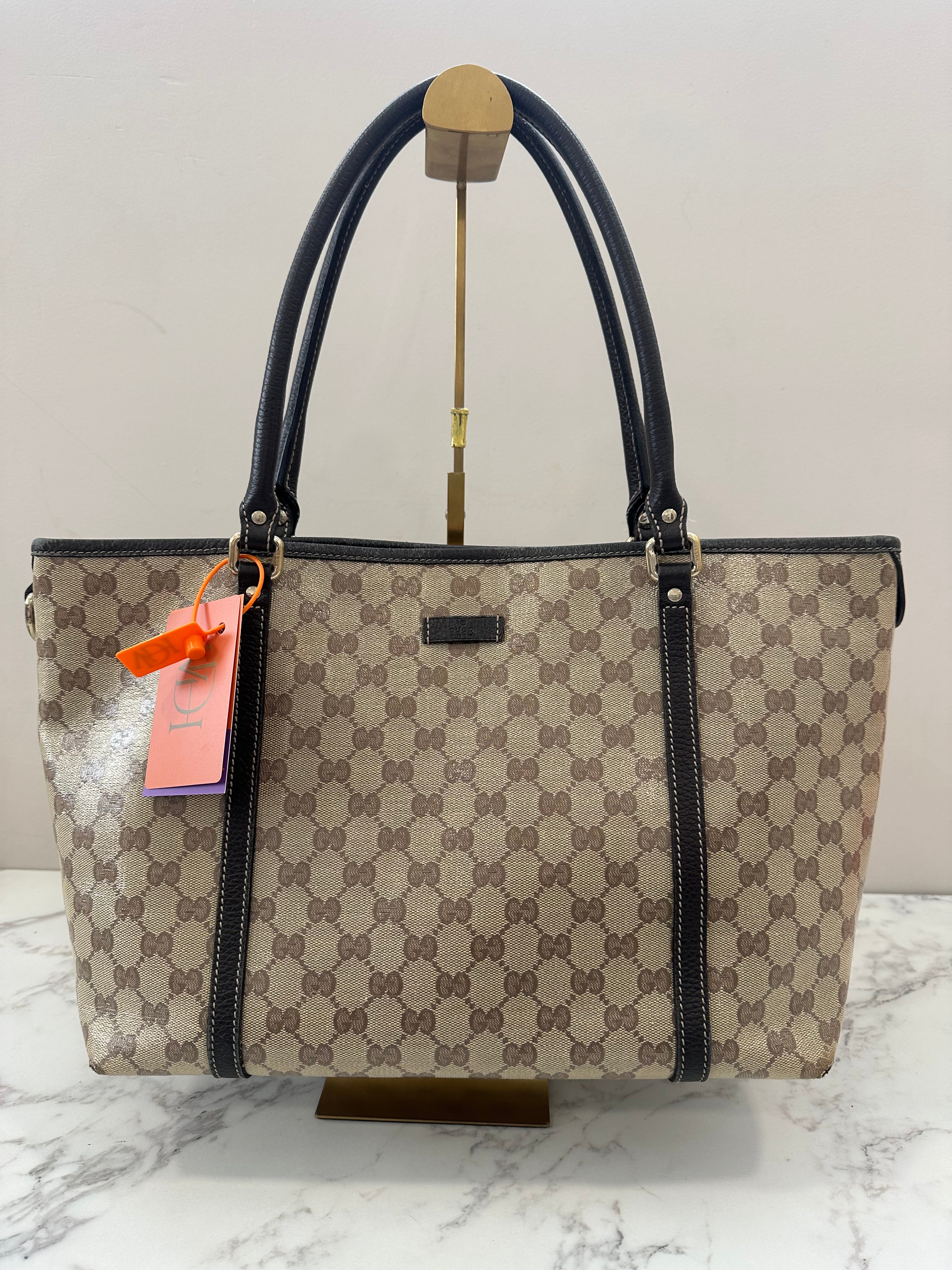 Gucci Beige