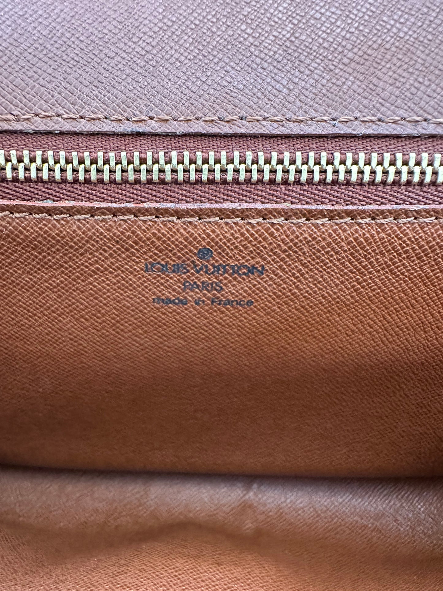 Louis Vuitton Bordeaux 27