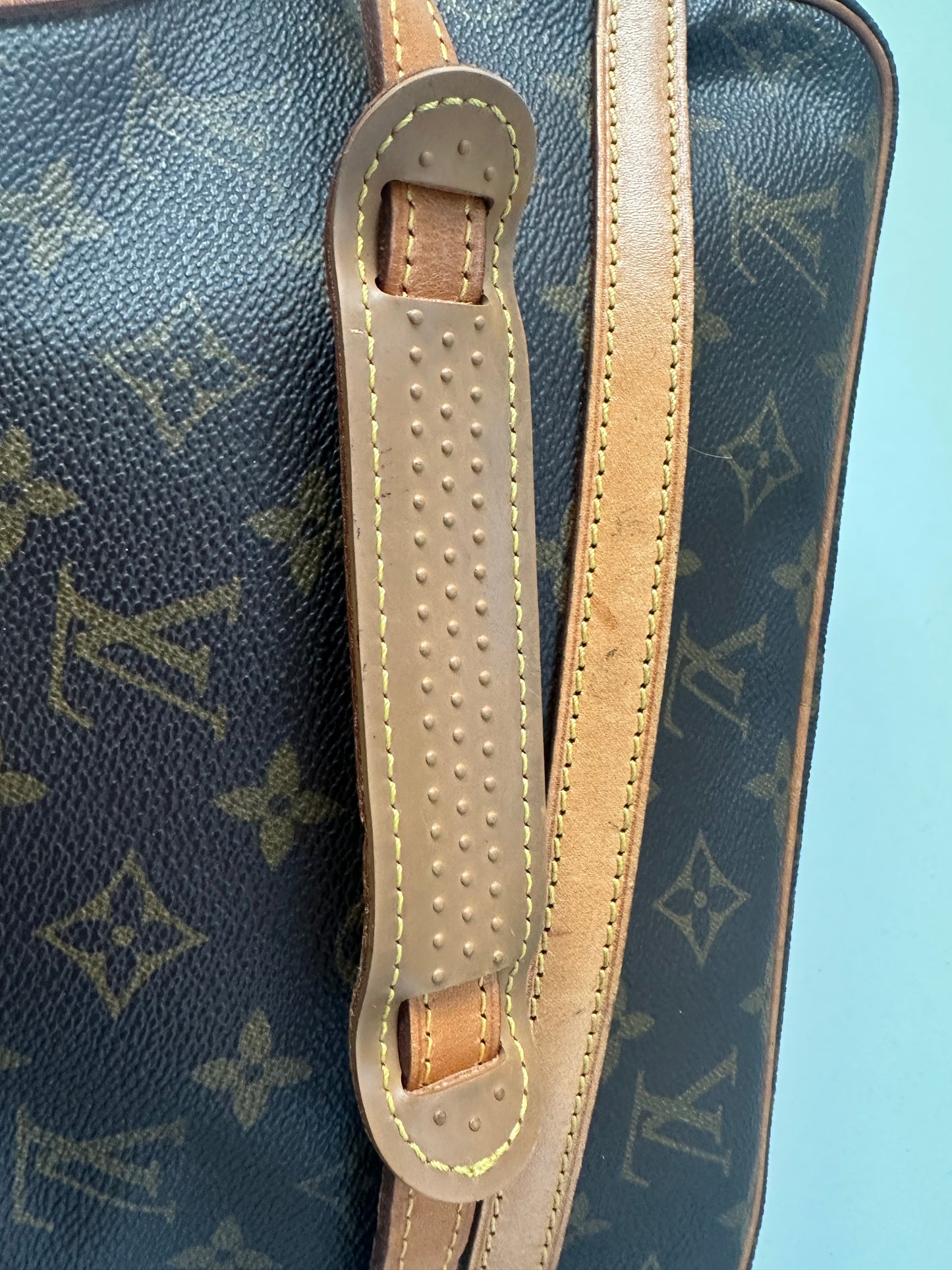 Louis Vuitton Trocadero 27