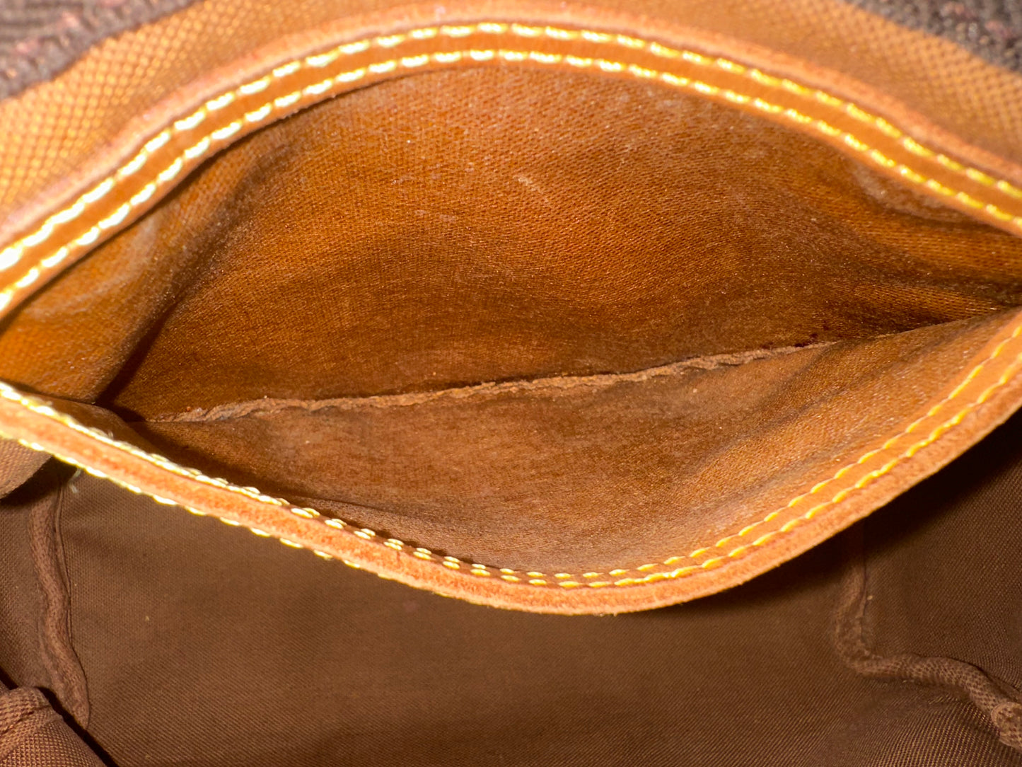 Louis Vuitton Speedy 25