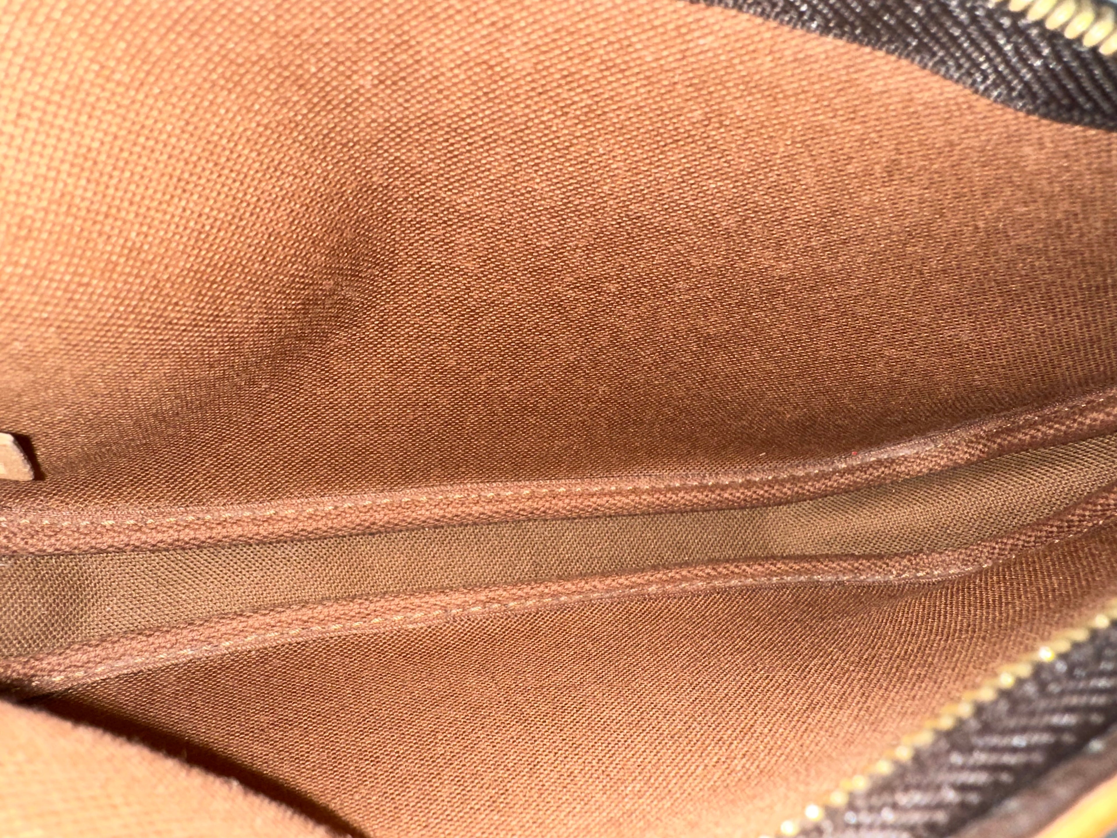 Louis Vuitton Multipochette