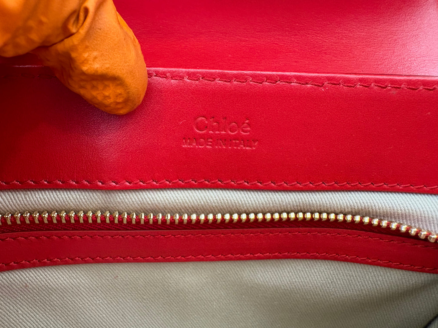 383290 - Chloé Chloé C