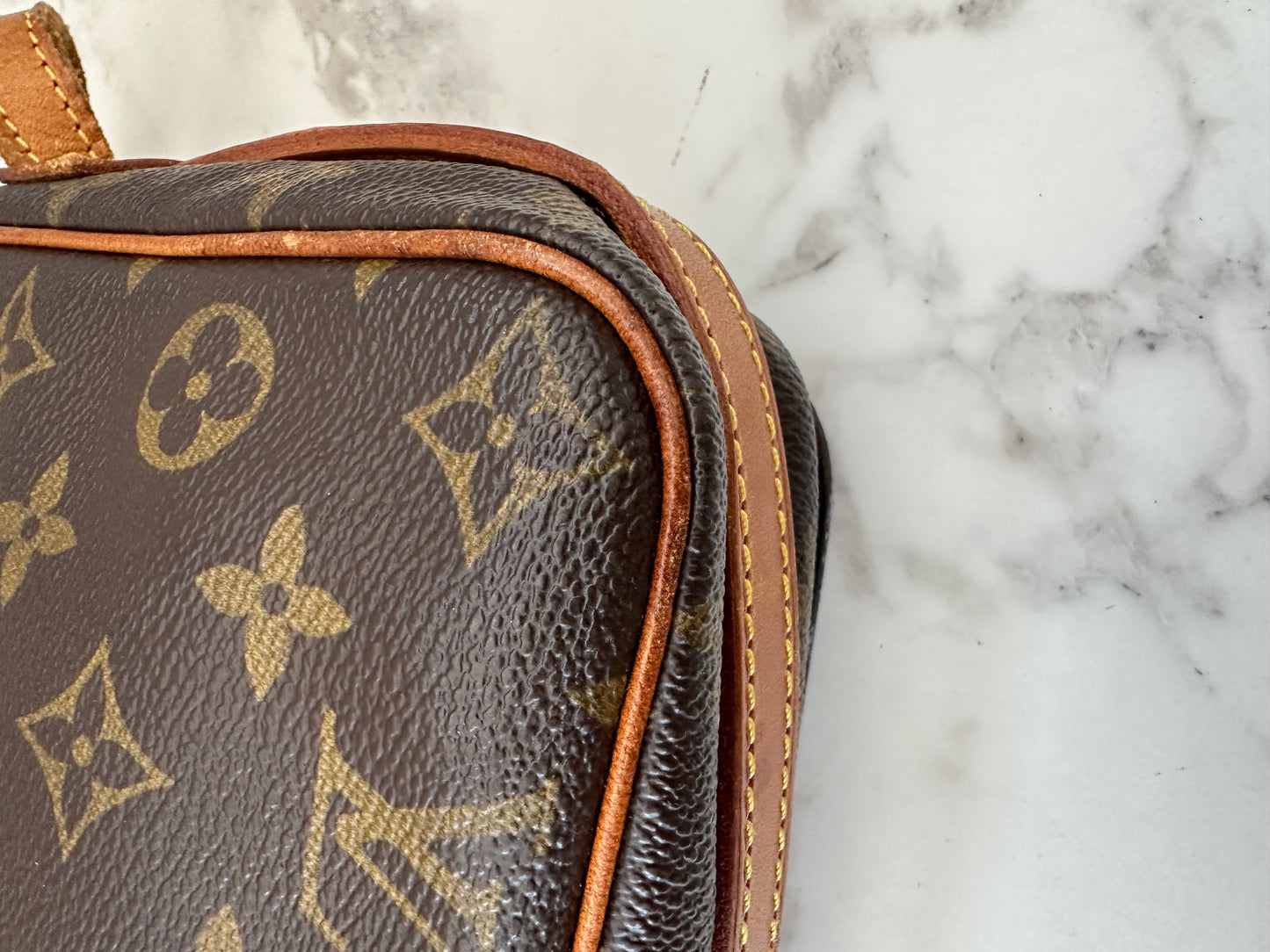 Louis Vuitton Saint German 27