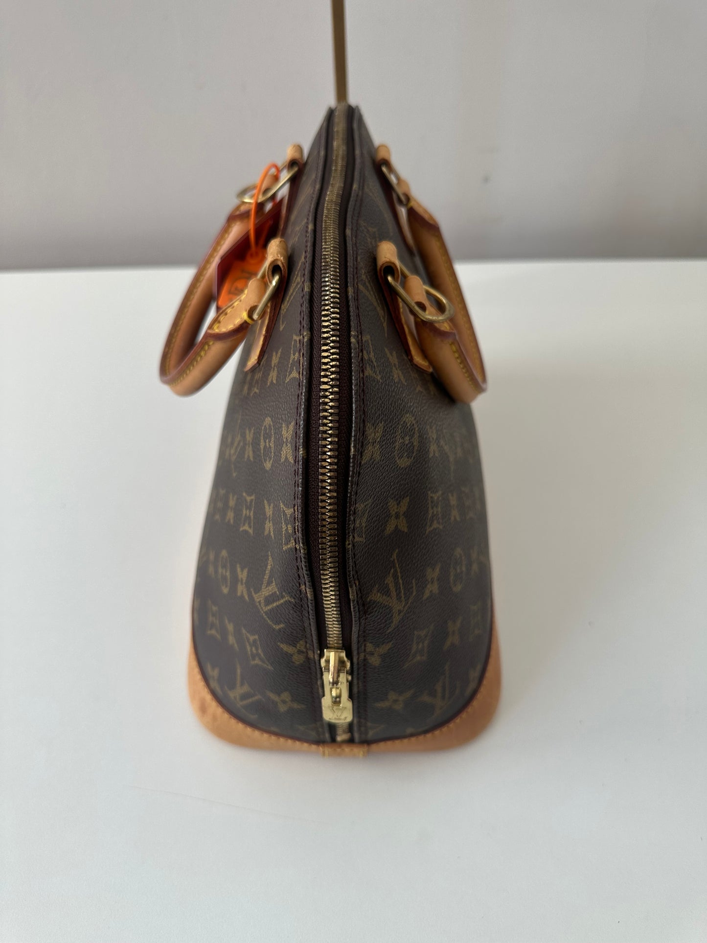 Louis Vuitton Alma