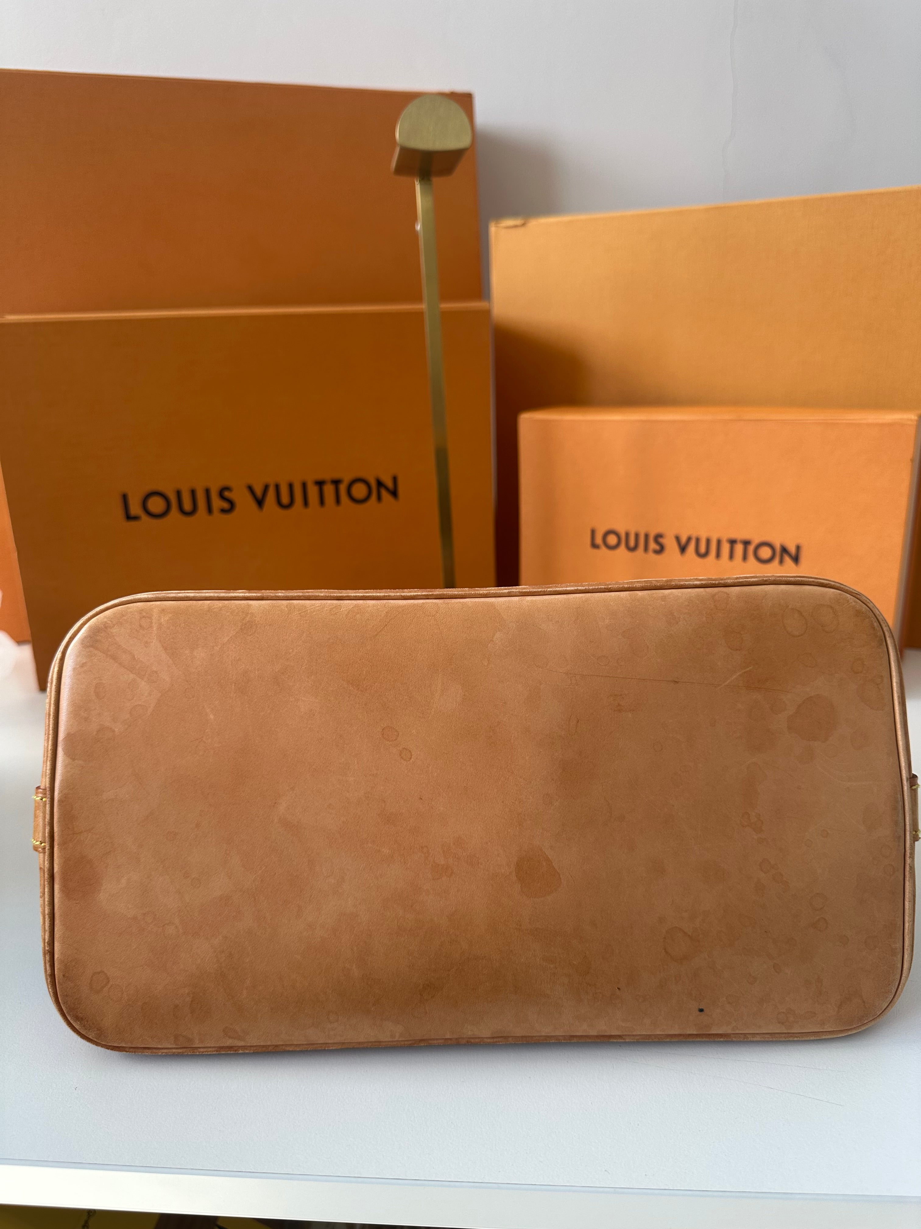 Louis Vuitton Alma