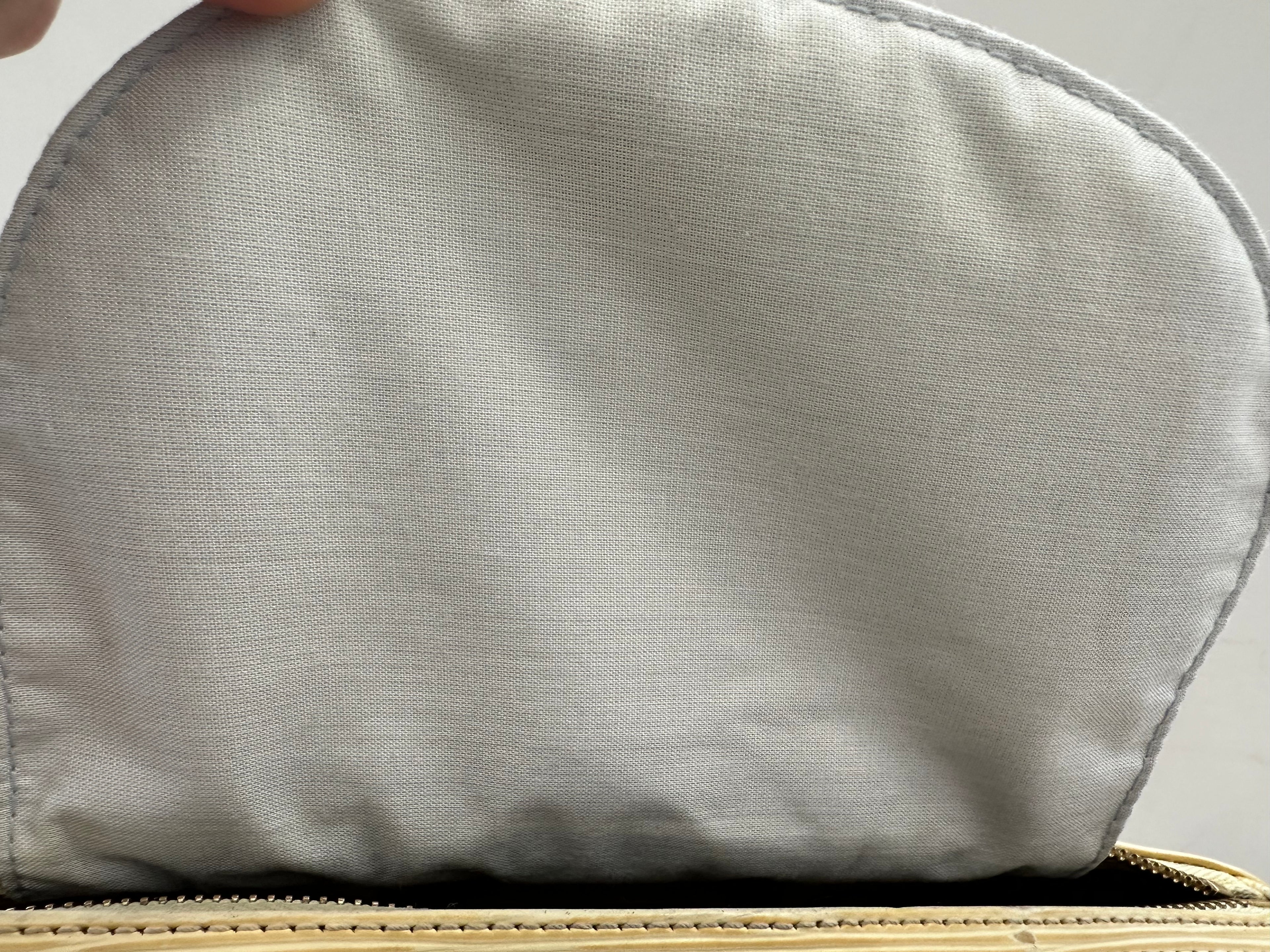 Louis Vuitton Speedy 25 Epi Cream