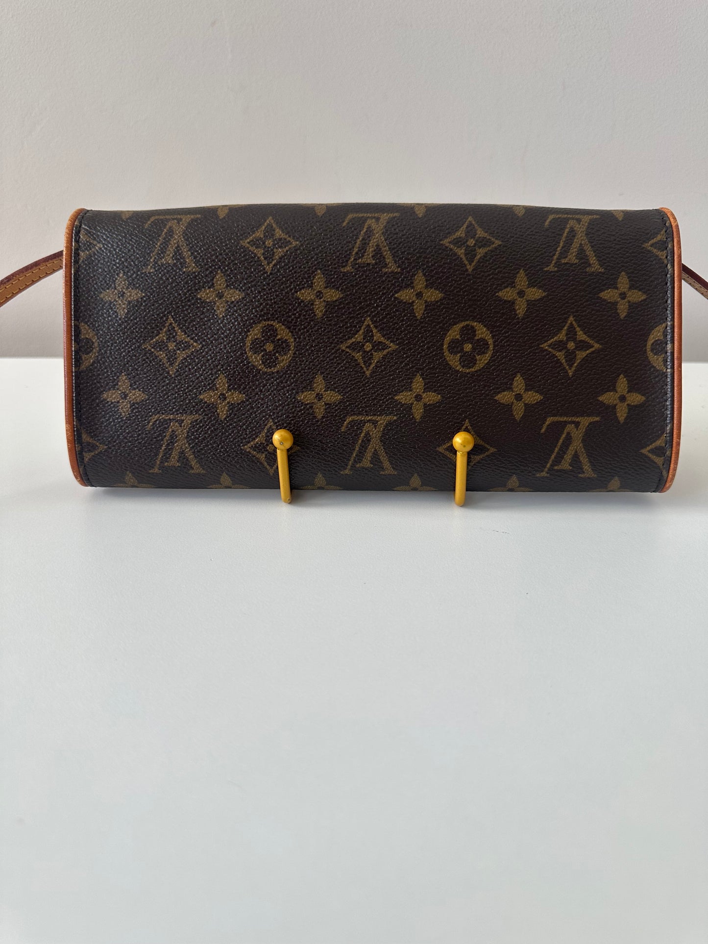 Louis Vuitton Pochette Twin GM