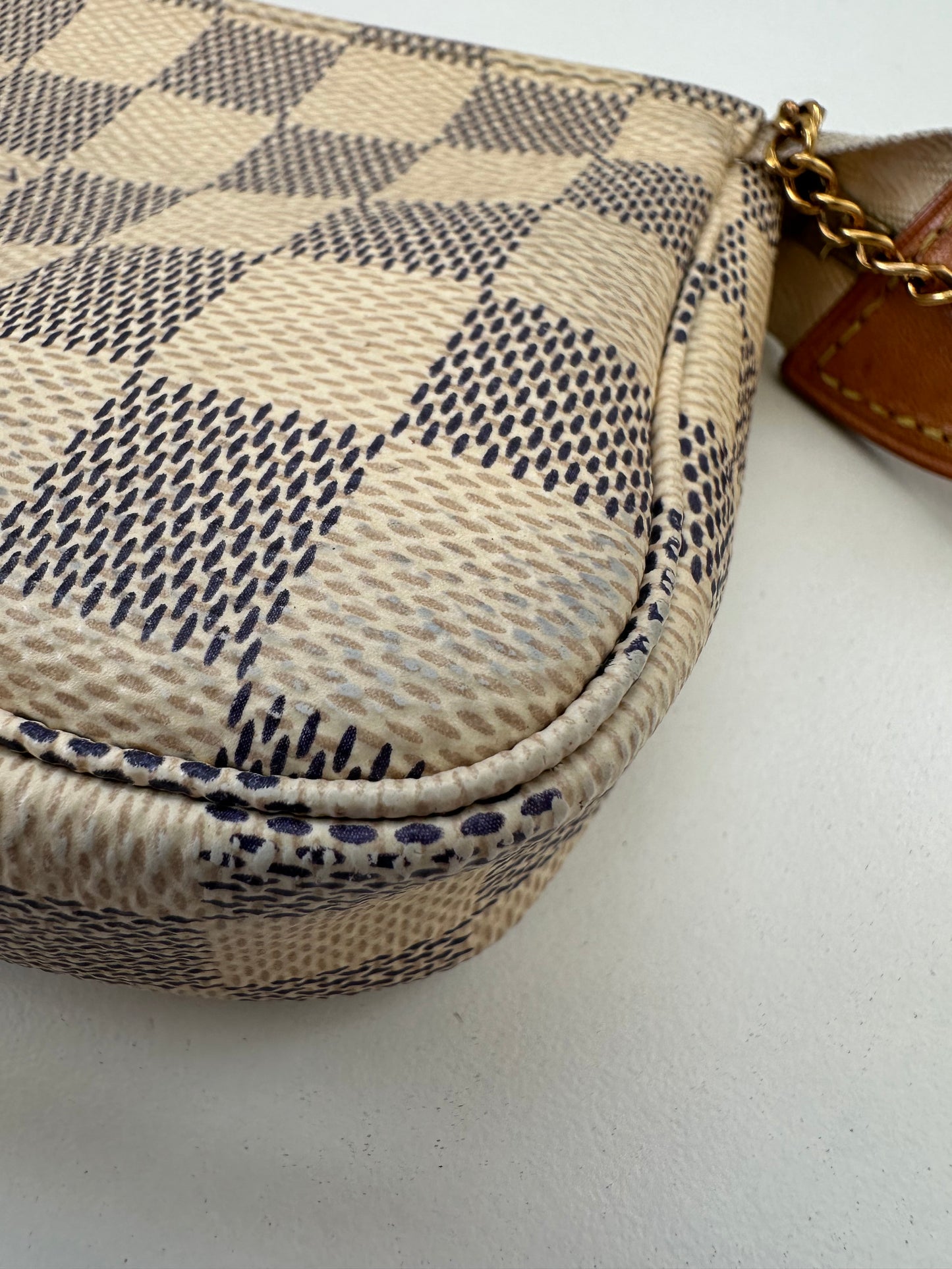 Louis Vuitton Pochette Mini Azur