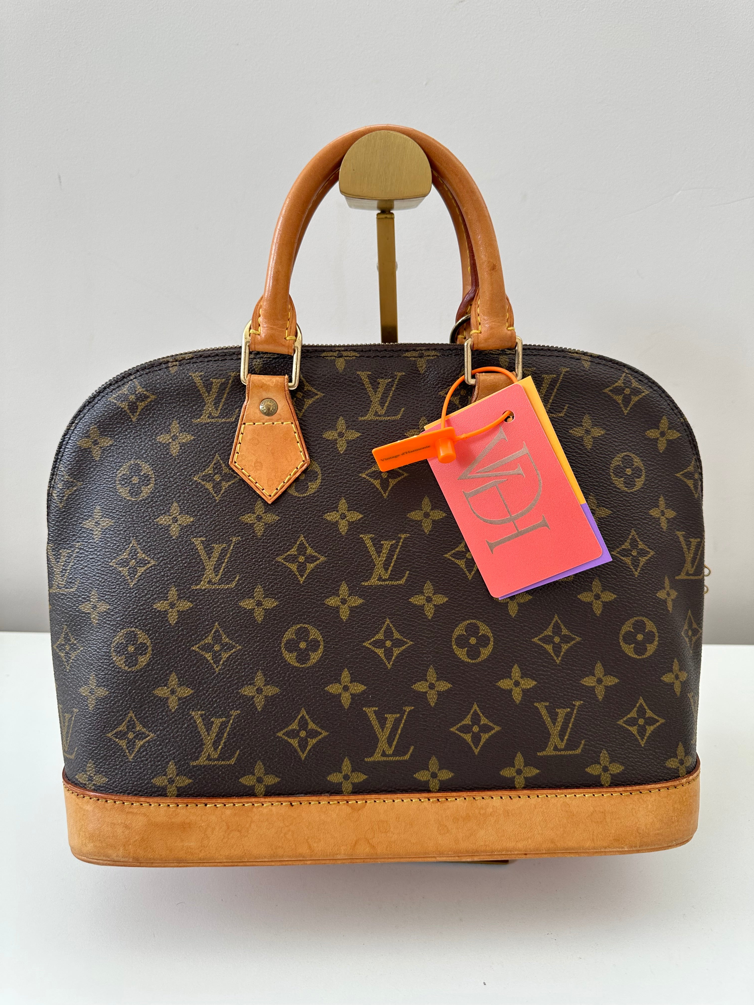 Louis Vuitton Alma