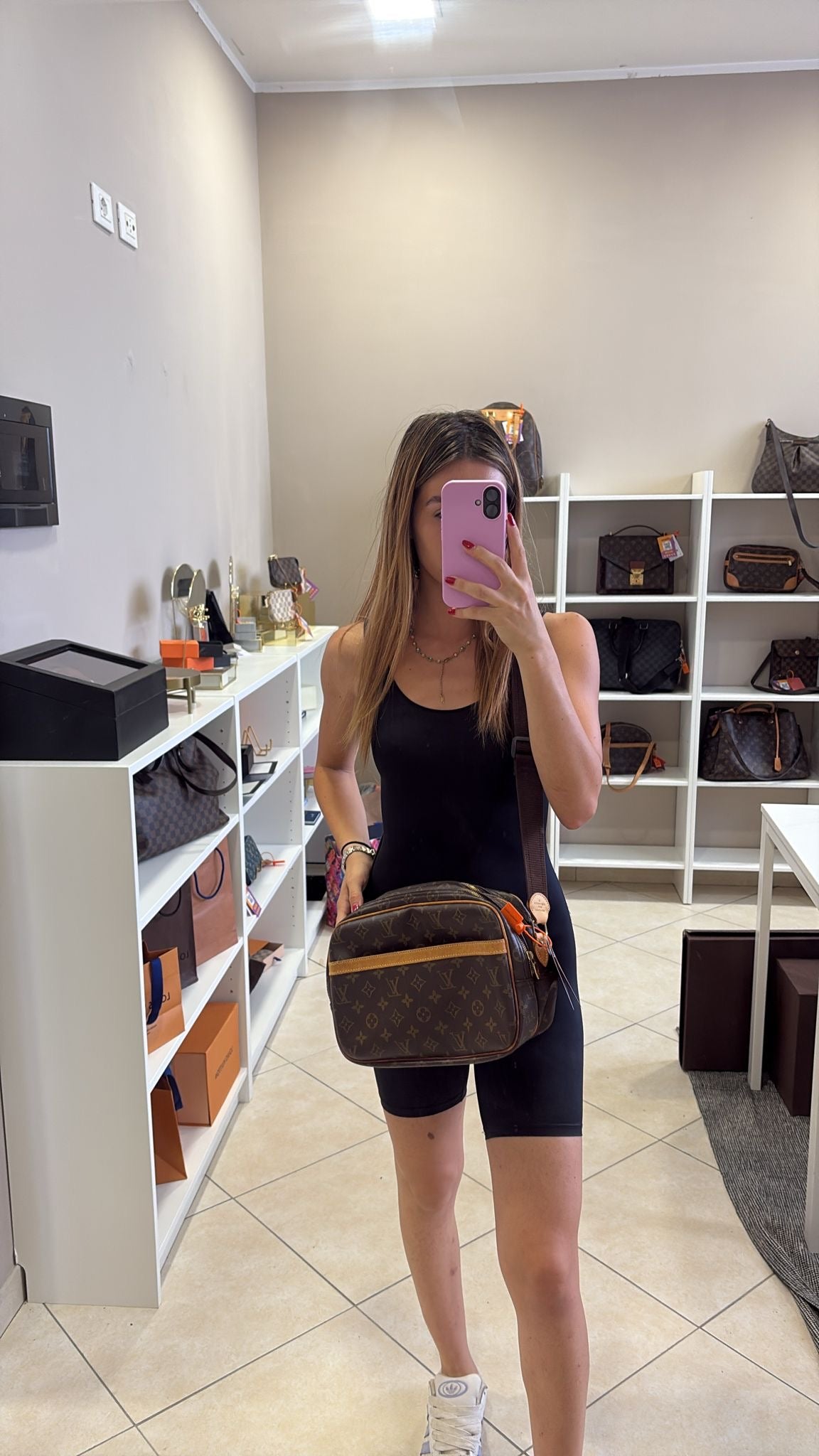 Louis Vuitton Reporter PM