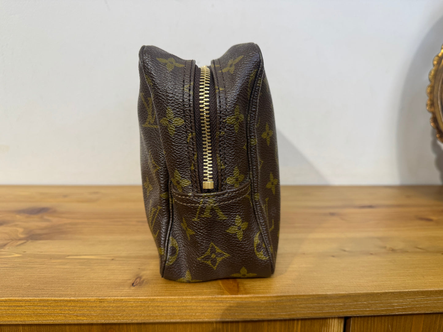 Louis Vuitton Trousse 28