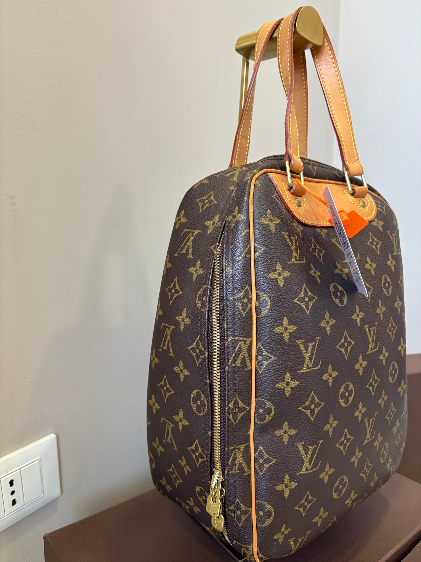 Louis Vuitton Excursion